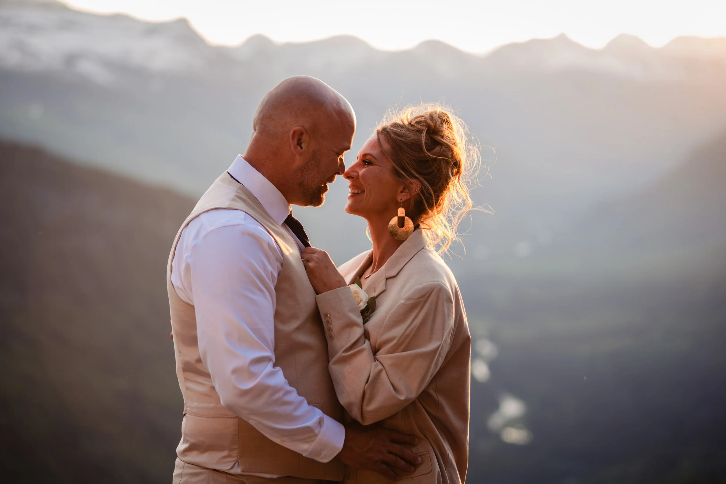 elopemontana_couple0298.jpg