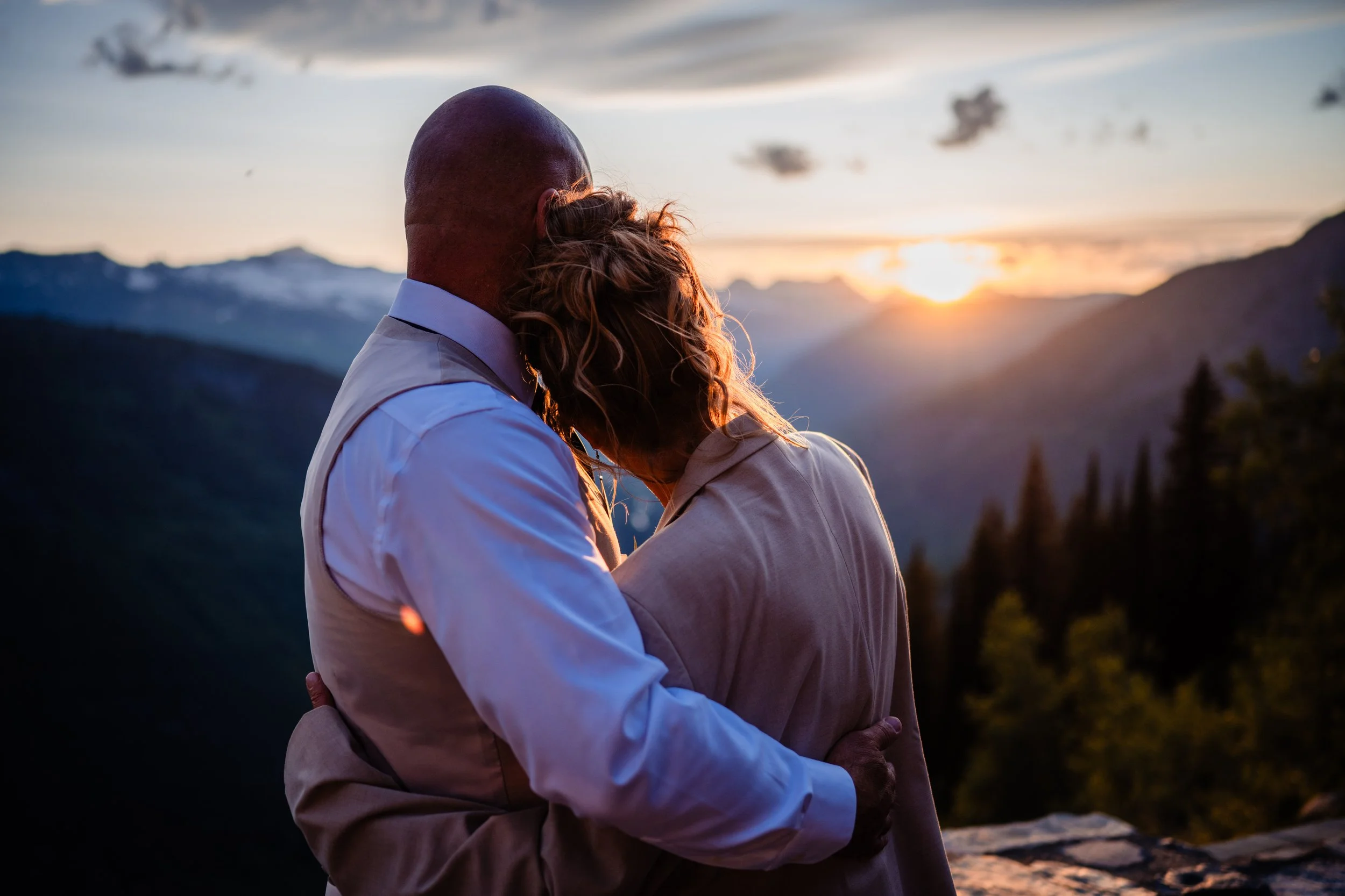 elopemontana_couple0305.jpg