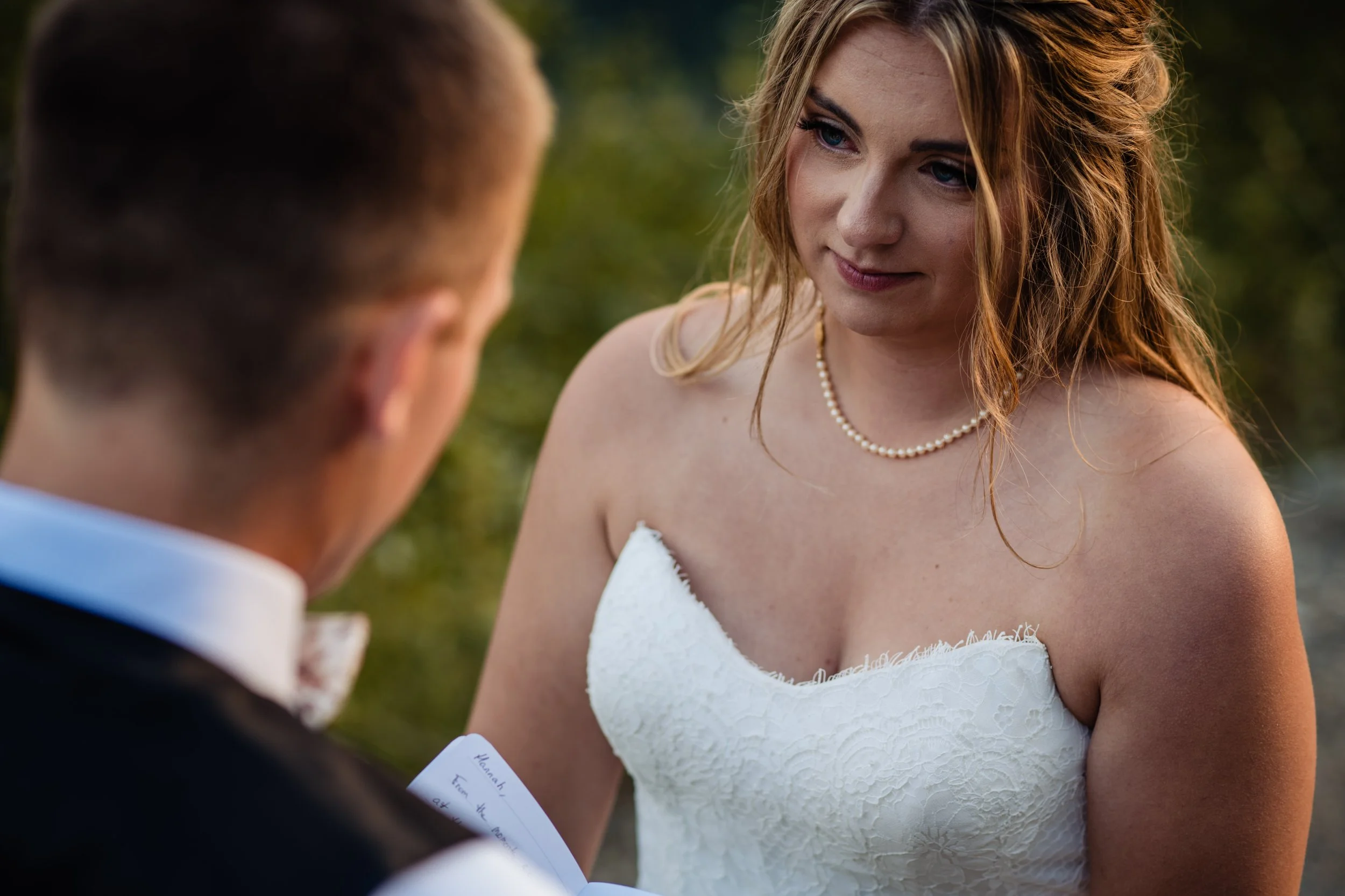 elopemontana_cakevows0011.jpg
