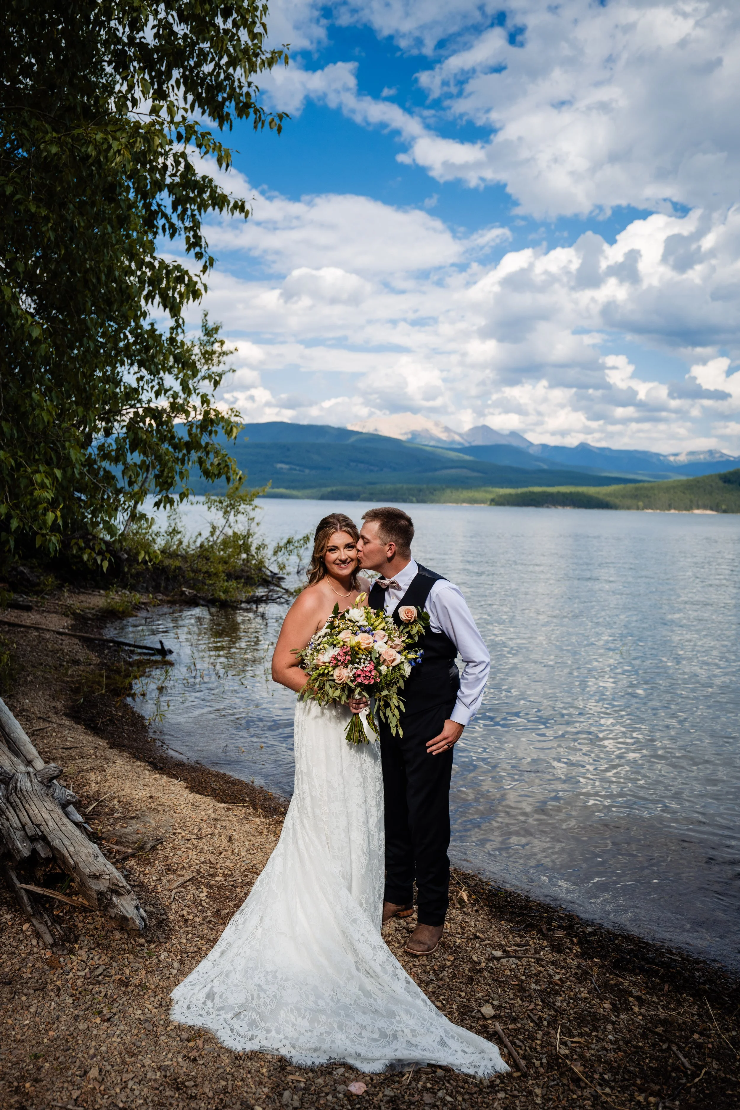 elopemontana_couple0006.jpg