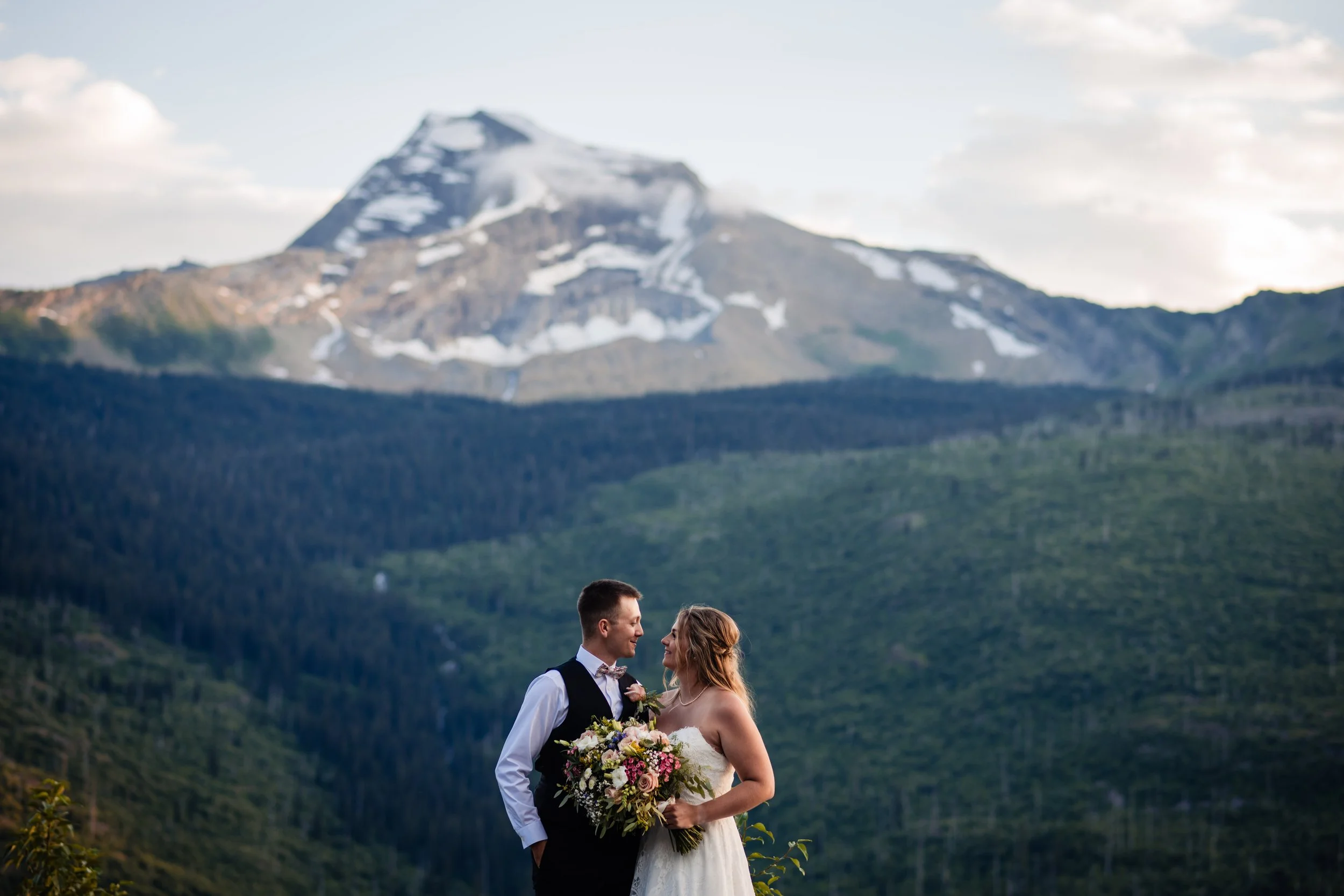 elopemontana_couple0132.jpg