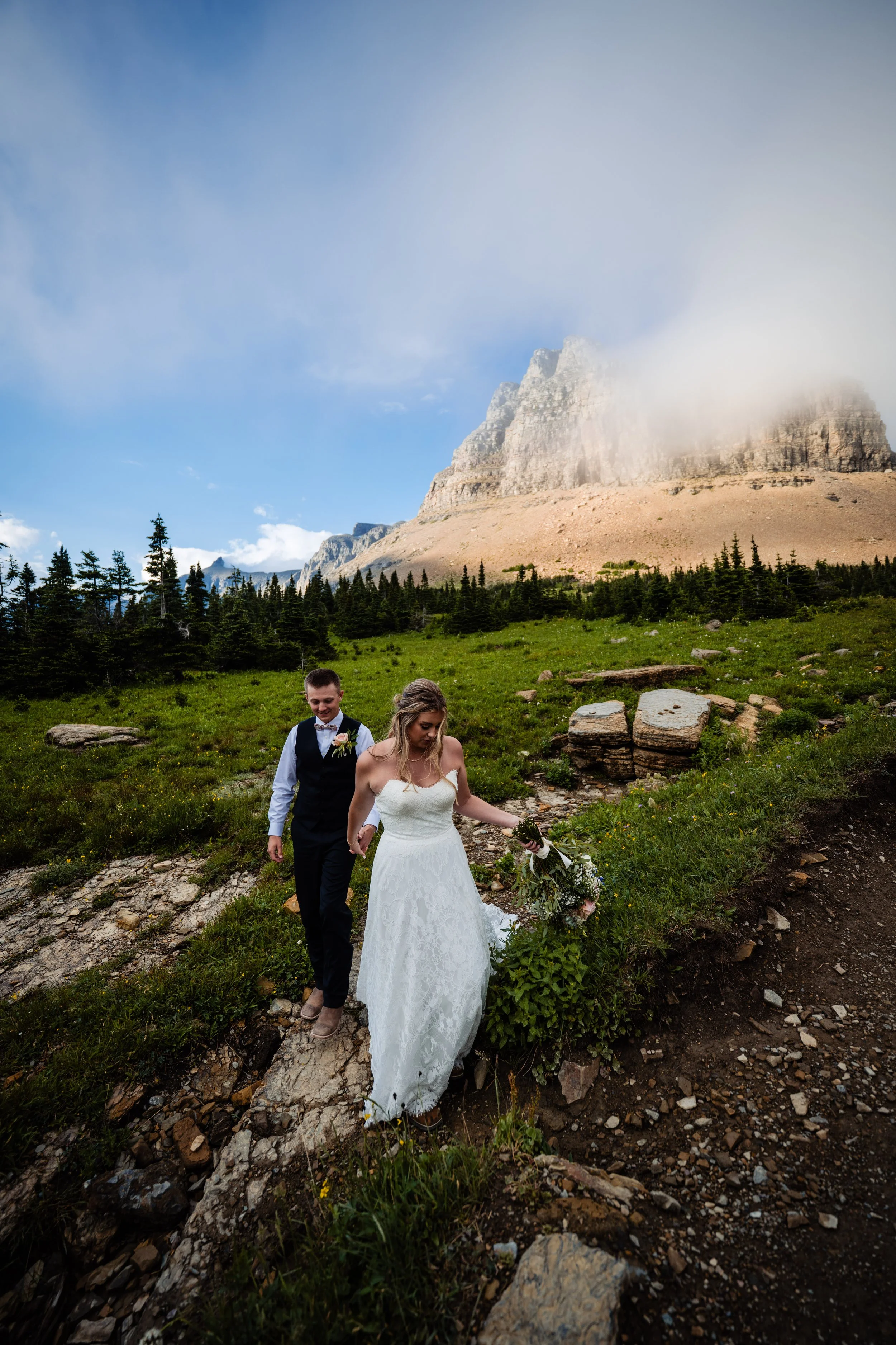 elopemontana_couple0106.jpg