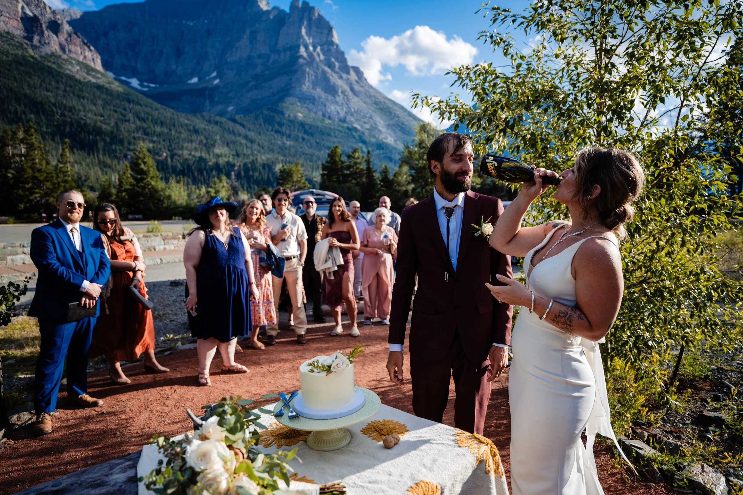 elopemontana_cake_celebration0019.jpg