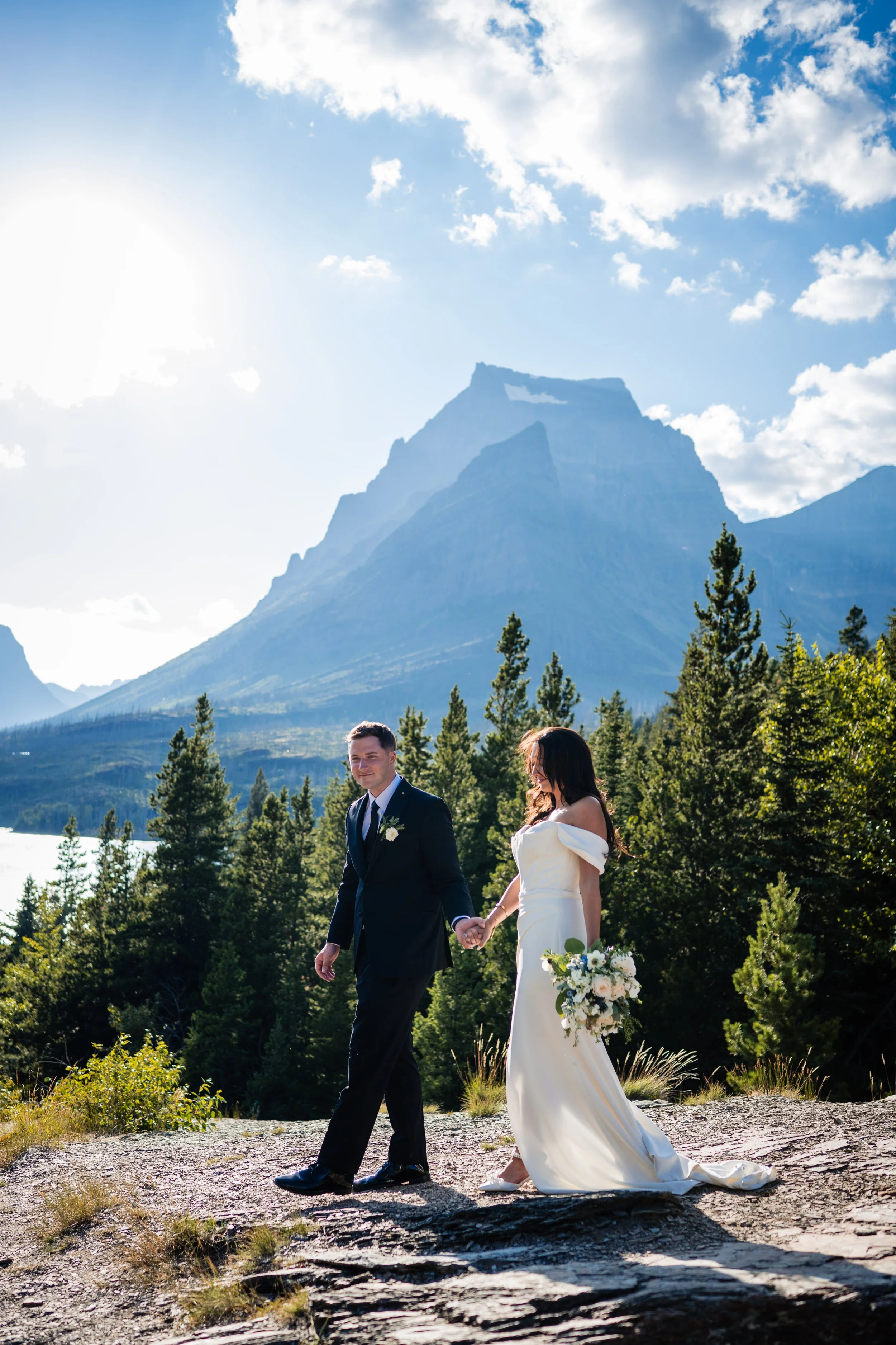 elopemontana_couple0075.jpg