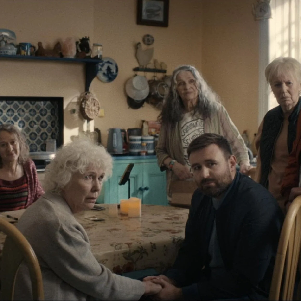 Premiere 2. oktober: FOUR MOTHERS