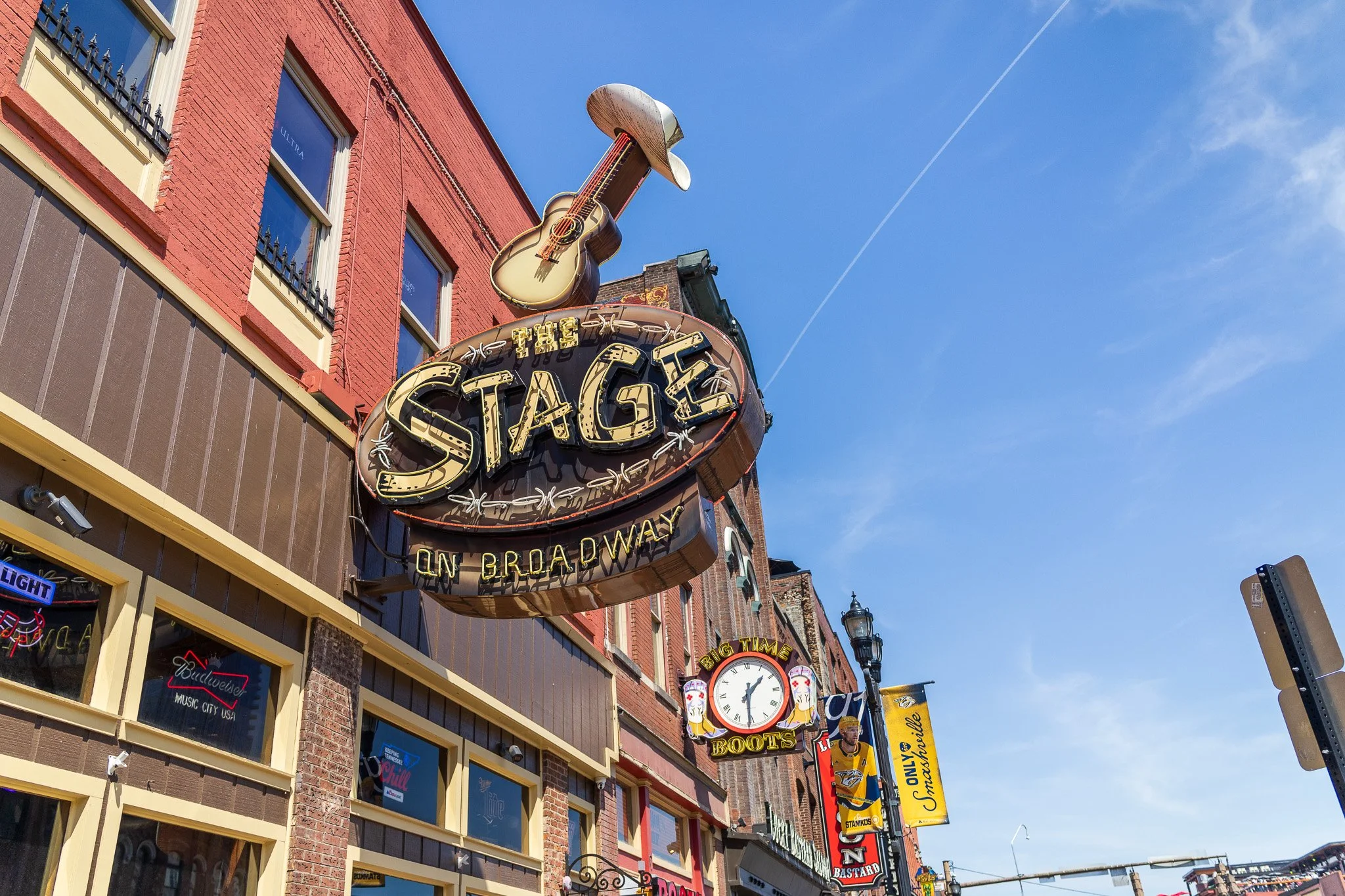 broadway_nashville.jpg