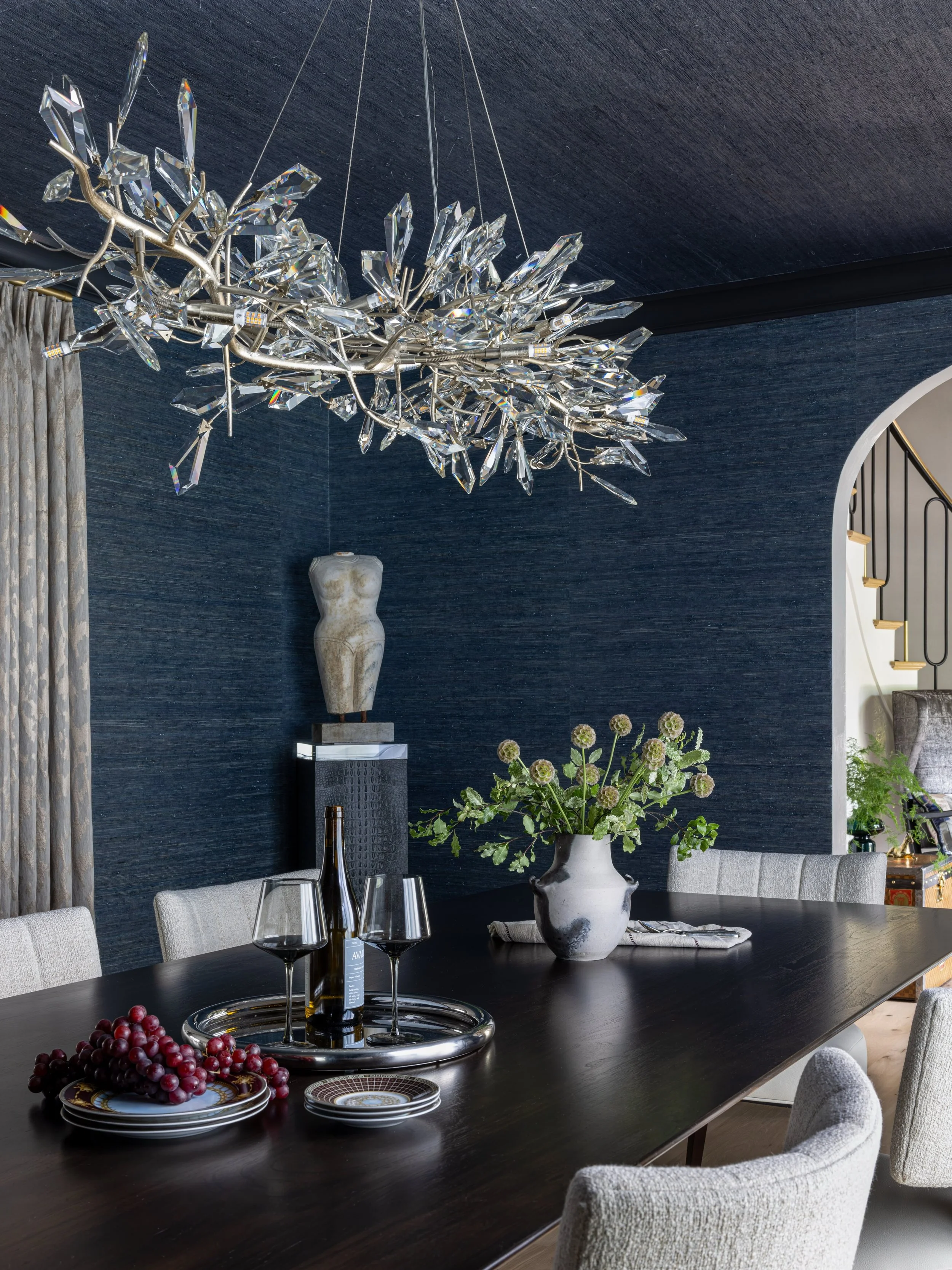 Designed for good times and great company. Let&rsquo;s lean in to dinner parties this Fall don&rsquo;t you think? &hellip;&hellip;&hellip;&hellip;&hellip;&hellip;&hellip;&hellip;design: @curlywillowinteriors  photog: @jilltiongco_interiors  styling: 