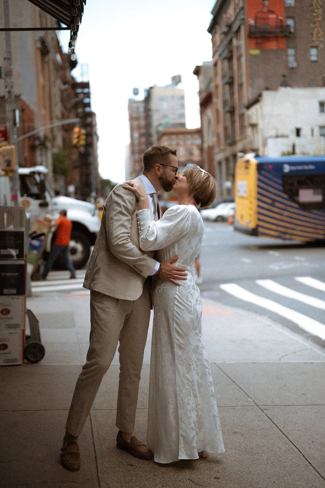 UK couple eloped in NYC with Cakewalk editorial style photography in NoHo.