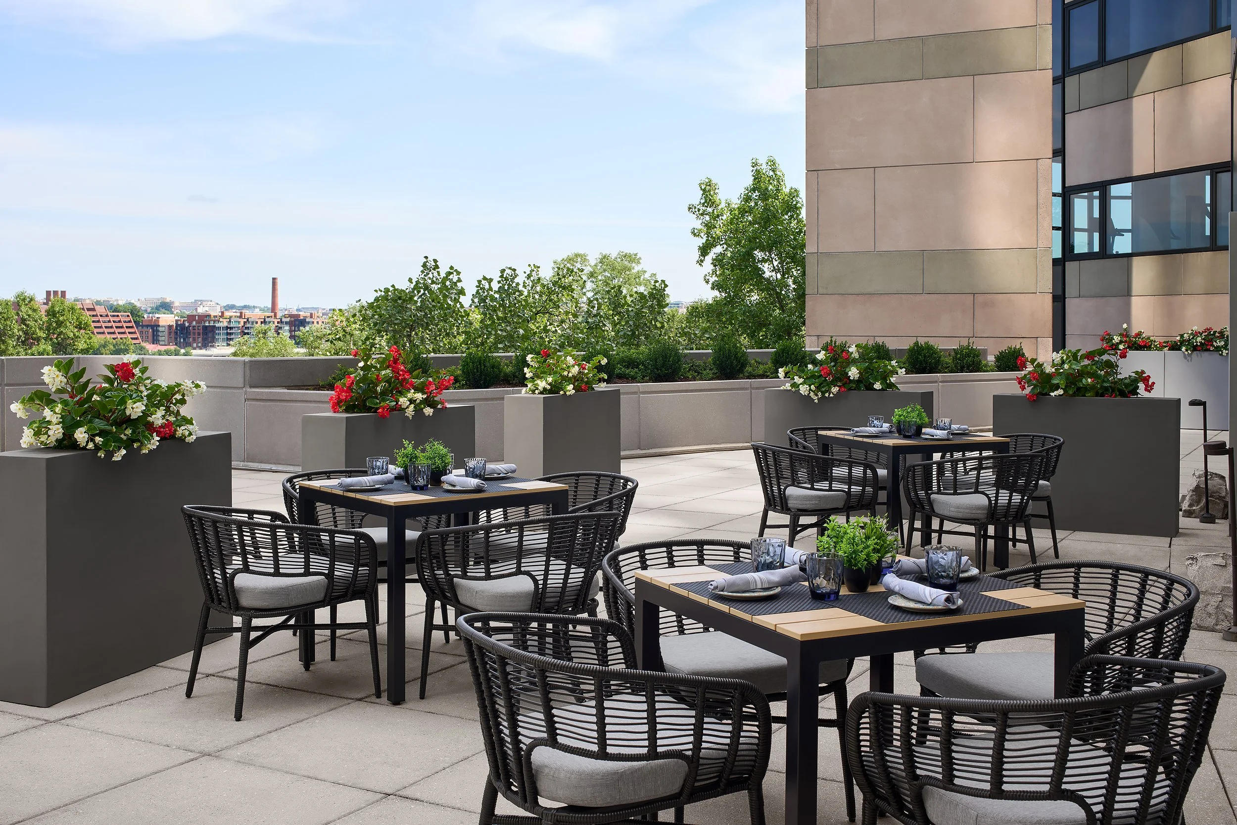MER_WASRL_La_Terrasse_Patio_Seating_6196.jpg