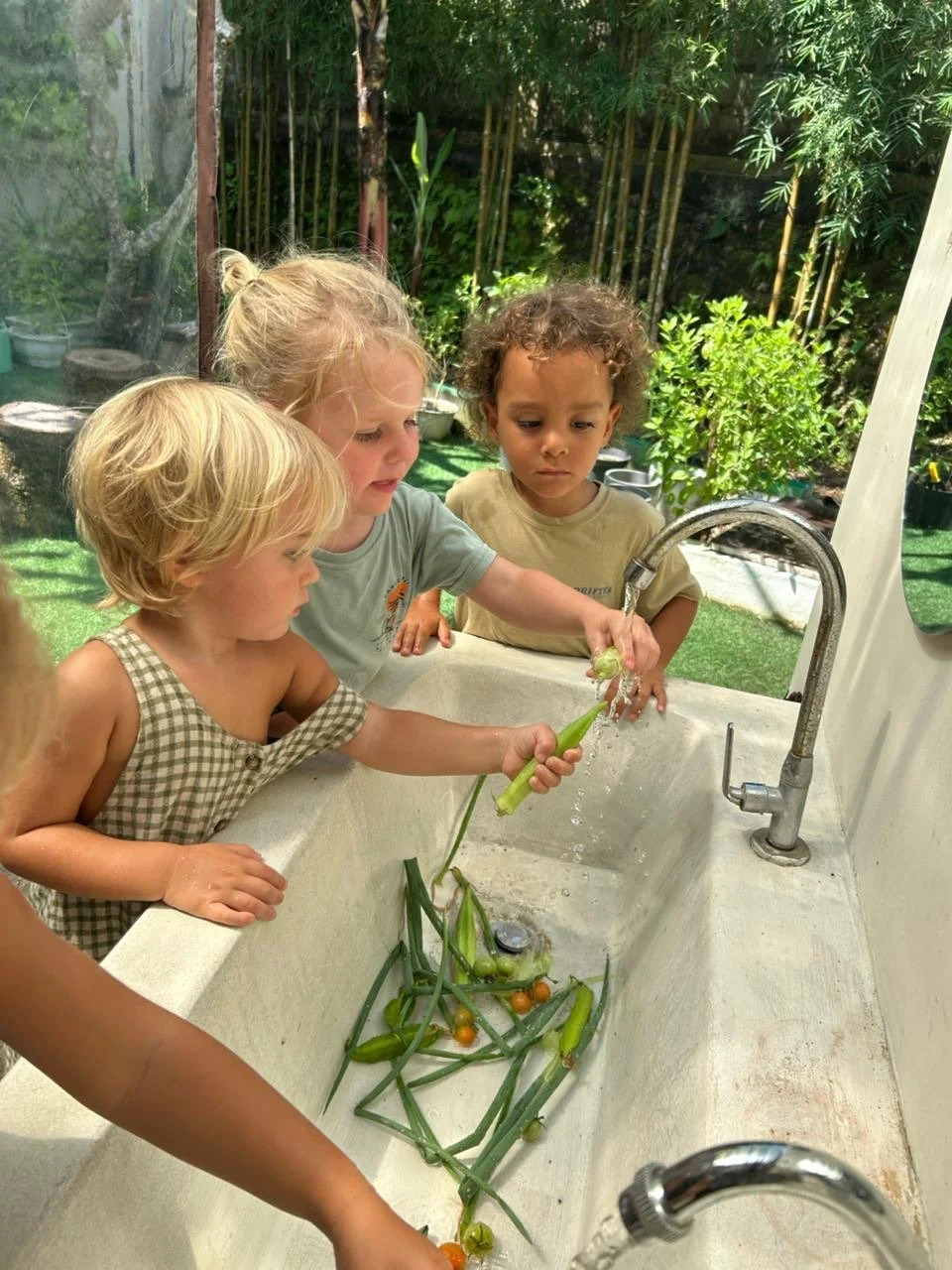 From garden to table🌱

We planted, we nurtured, we harvested, we celebrated and we ate with enjoyment. Okra, spring onions, cherry tomatoes &amp; winged beans&hellip; All picked from our very own edible garden! Because the best classroom? Nature its