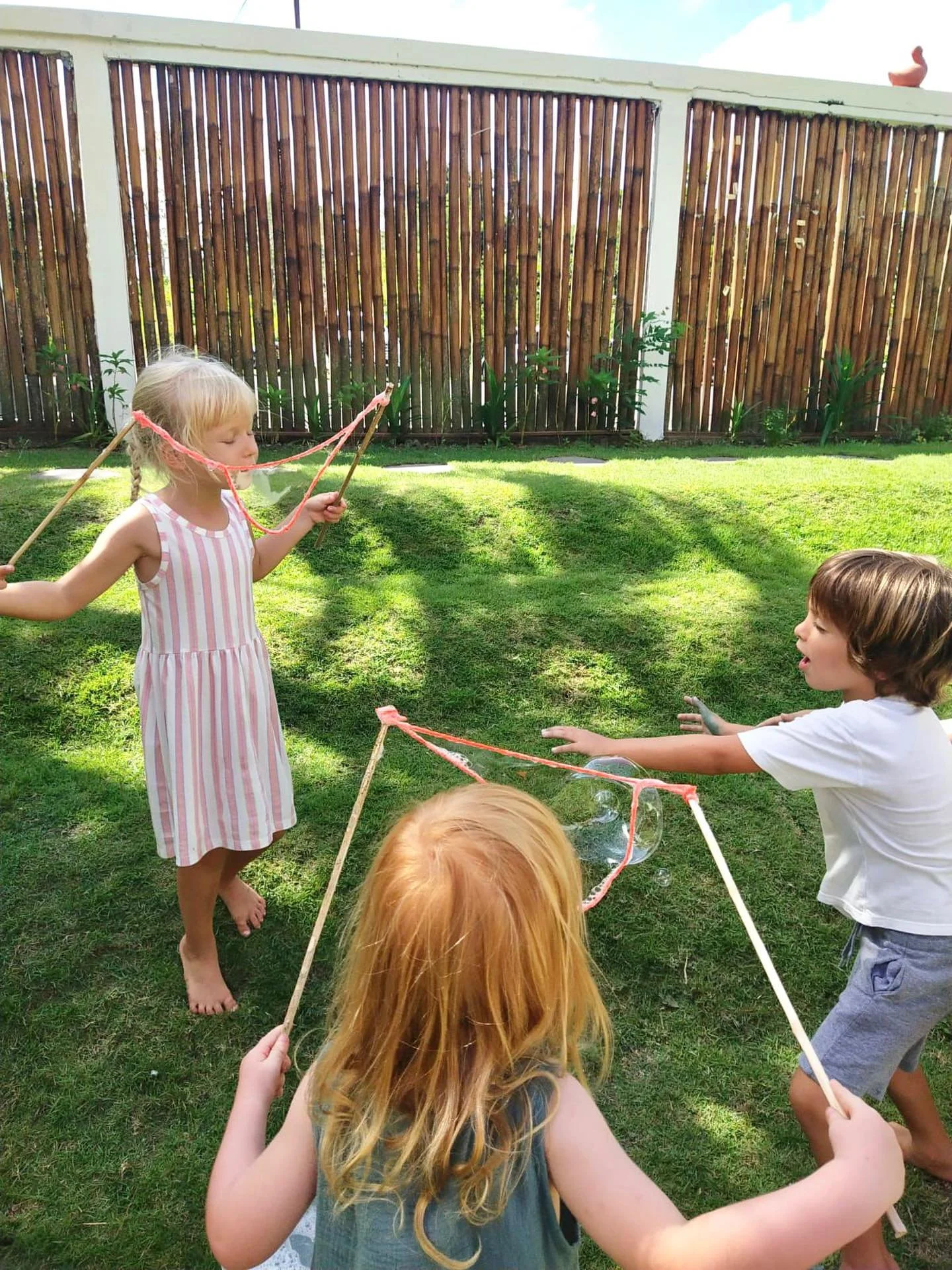 oooh summer holidays are around the bend! 🫧🌞🌴

#anakatelier
#balischool
#preschoolbali
#balikids
#balifamily