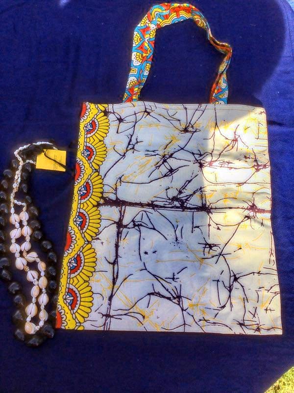 African Printed Cotton Insulated Bags – Customized Style with Interior Zipper