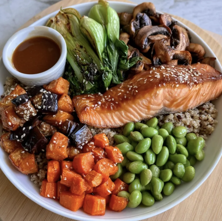 For Pros: Tokyo Glow Bowl with Miso Glazed Salmon, Sesame Quinoa, Chinese Eggplant, Sautéed Mushroom, Bok Choy, Carrot, Edamame, Sesame Seeds, Ginger Miso Glaze