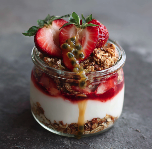 For Pros: Parfait with Homemade Muesli, Strawberries and a Passionfruit Drizzle
