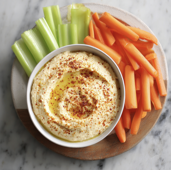 For Pros: 8 oz Homemade Hummus with Veggie Sticks