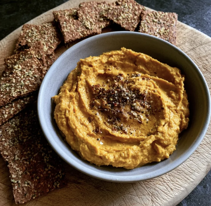 8 oz Carrot Ginger Hummus with Hempseed Crackers