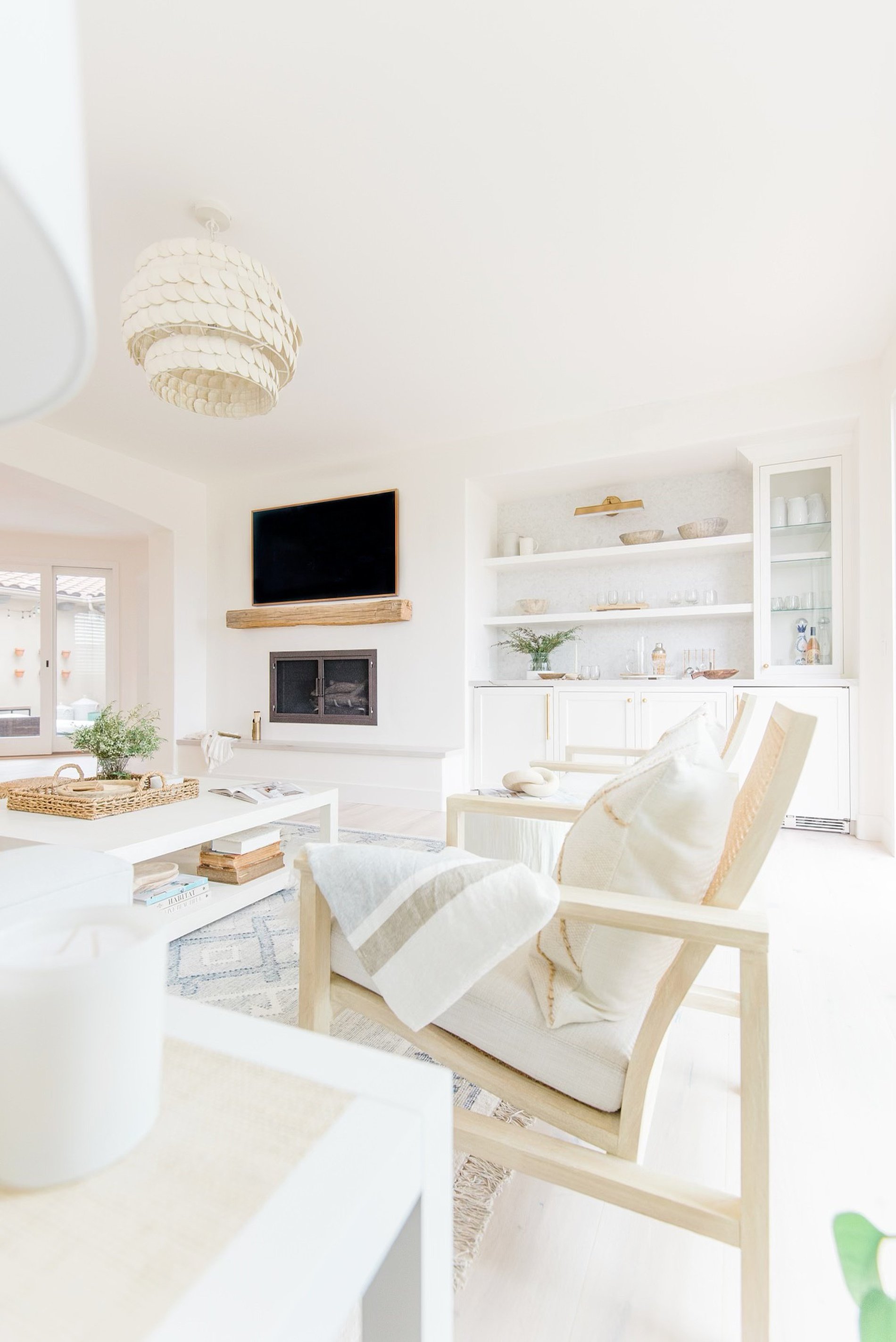  Interior Designer, Keri Michelle Interiors, creates cohesive living room area  