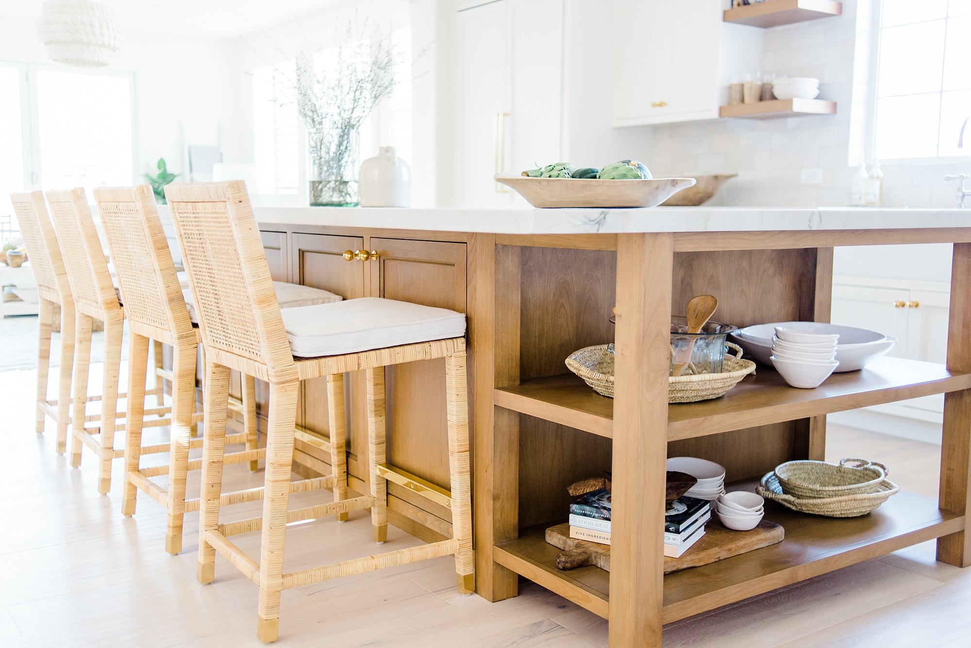  Kitchen Island in natural wood elements creating a warm and welcoming kitchen  