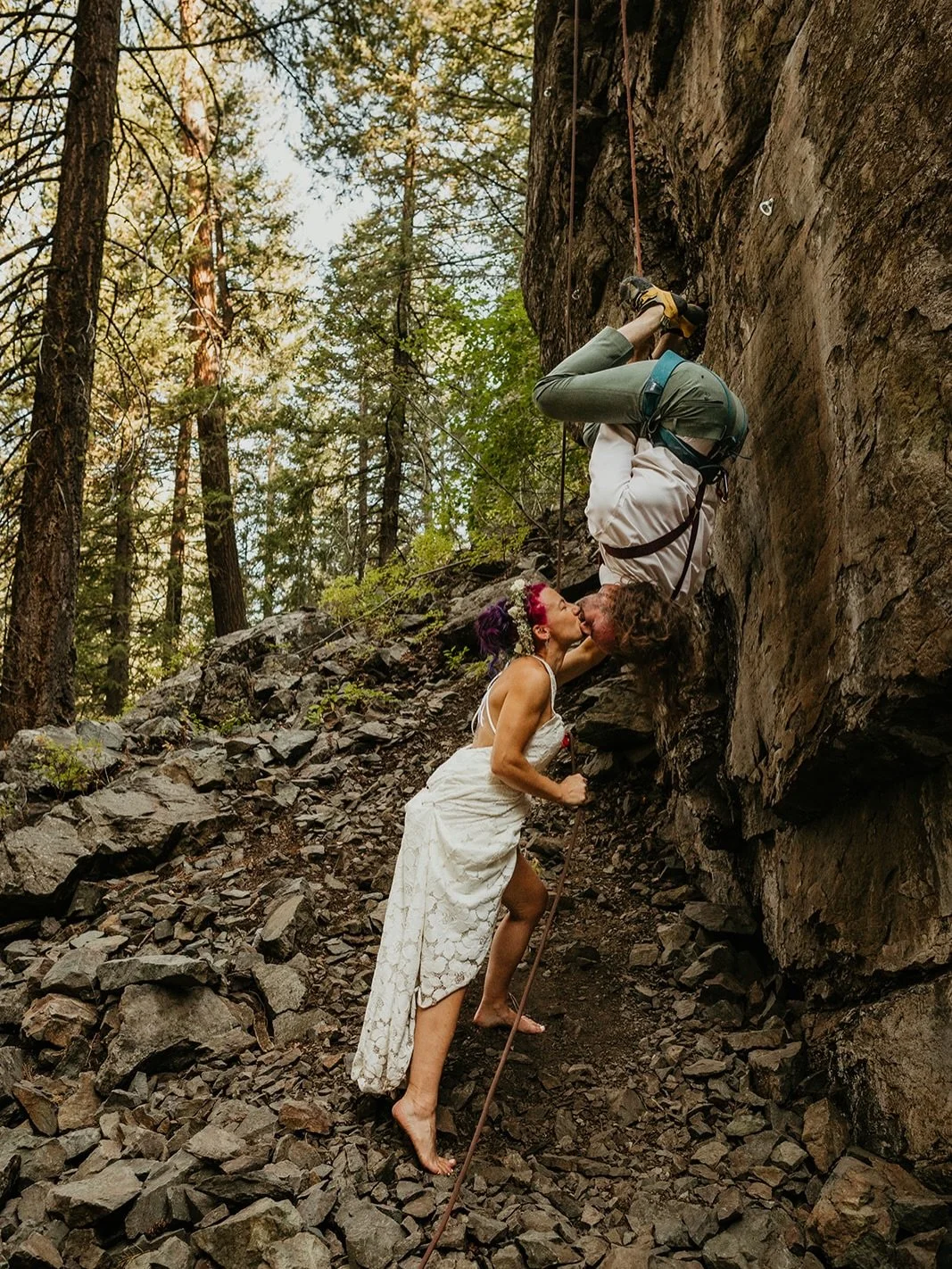 The secret to the best elopements?
It&rsquo;s the ones that were created to feel like a Saturday afternoon with your favorite person. Doing the things you already enjoy with zero pressure to go anywhere or be anything. 

You in your element. Just sli