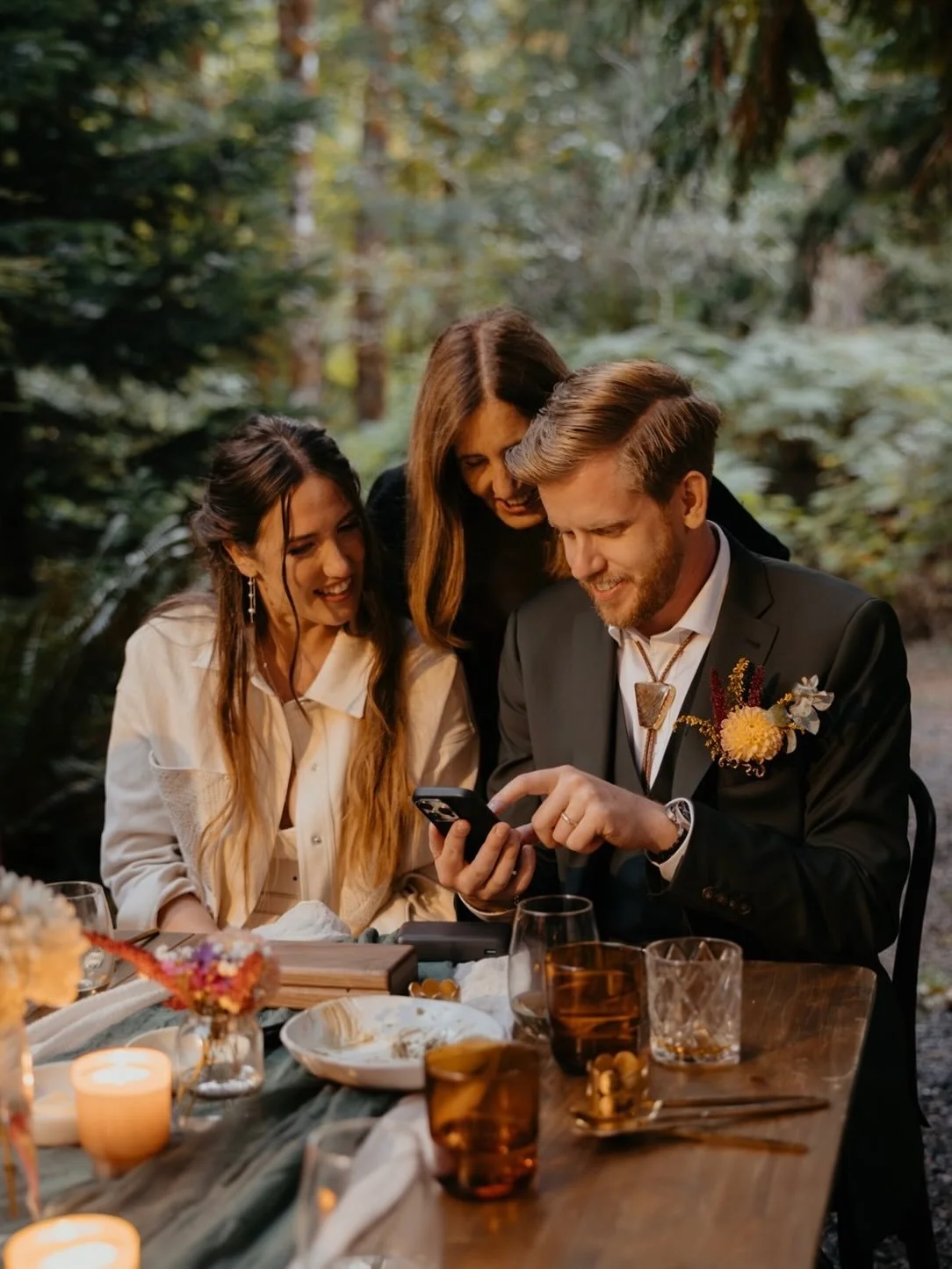 Getting to see your elopement photos *on your actual elopement day* is one of those things that sounds small until you experience it yourself. 

And then suddenly you&rsquo;re sitting at dinner together reliving that morning&rsquo;s sunrise less than