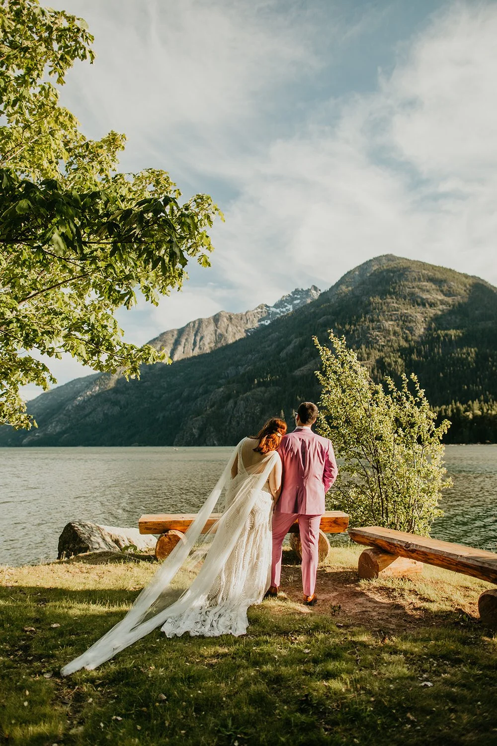 The Best Washington Elopement Ideas If Hiking Isn't Your Thing