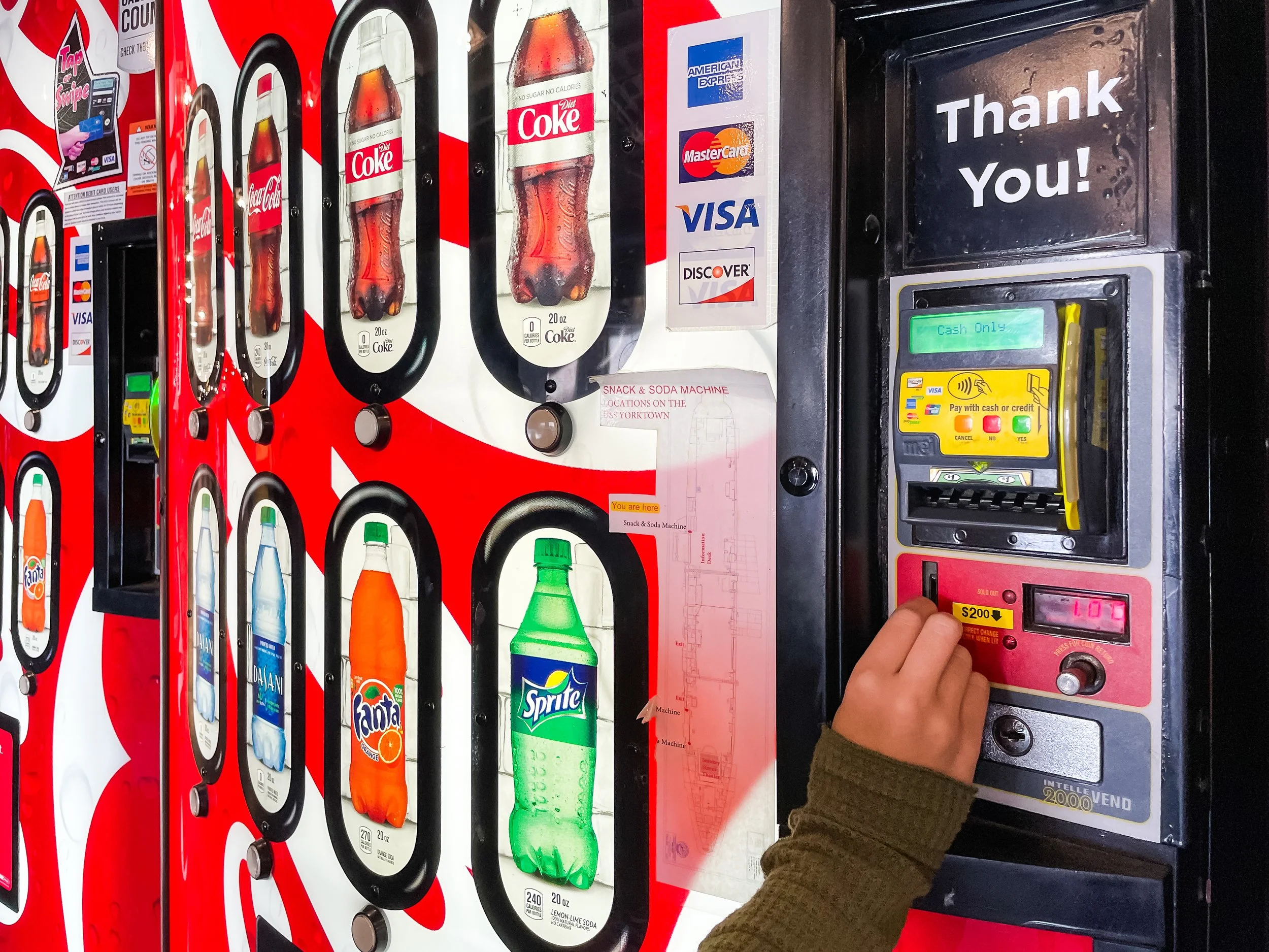 Nayax or Cantaloupe: Which Vending Machine Card Reader Should You Choose?