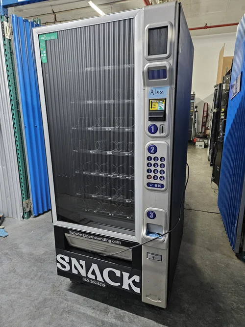 Customized vending machine