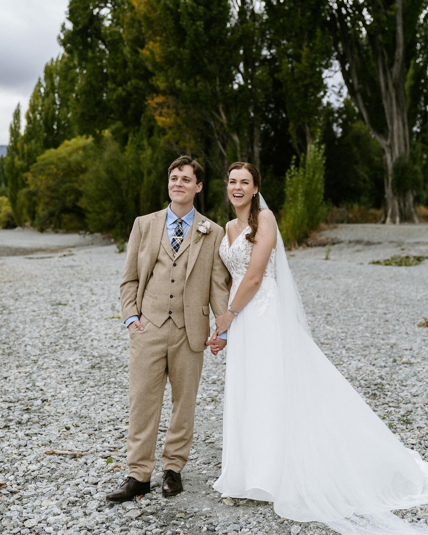 Intimate elopement of Sophie &amp; Connor. So grateful to have been a part of celebrating their love with their closest people. 🤍

@majorandminorhire 
@skylarkfloralstylist 
@road_to_beauty_nz 
@idoceremoniesnz