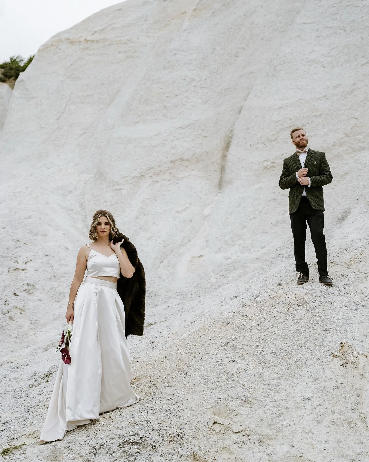 Not your typical elopement shoot - we wanted something that felt raw, a little sexy, and quietly luxe. Slow adventure and big feeling!✨

St Bathans gave us moody cliffs, still blue water, and the charm of the Vulcan Hotel. We leaned into the contrast