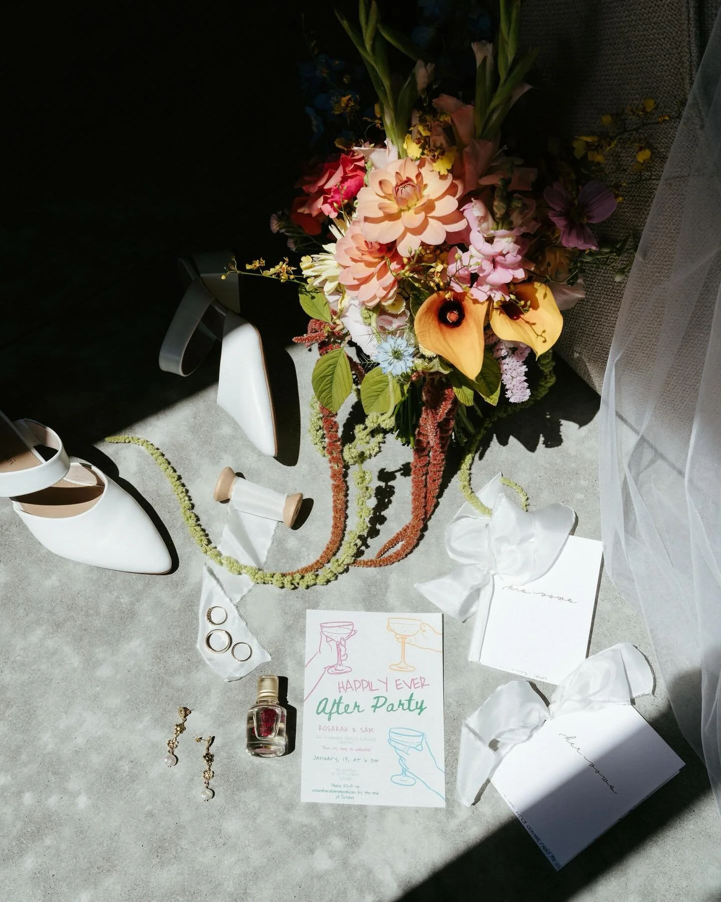 Stunning weather &amp; the best vibes all day ❤️

Two epic humans surrounded by their nearest and dearest for an intimate elopement in Wānaka. Gorgeous grandma as ring bearer, their beautiful dog posing perfectly for family photos, a pretty dang epic