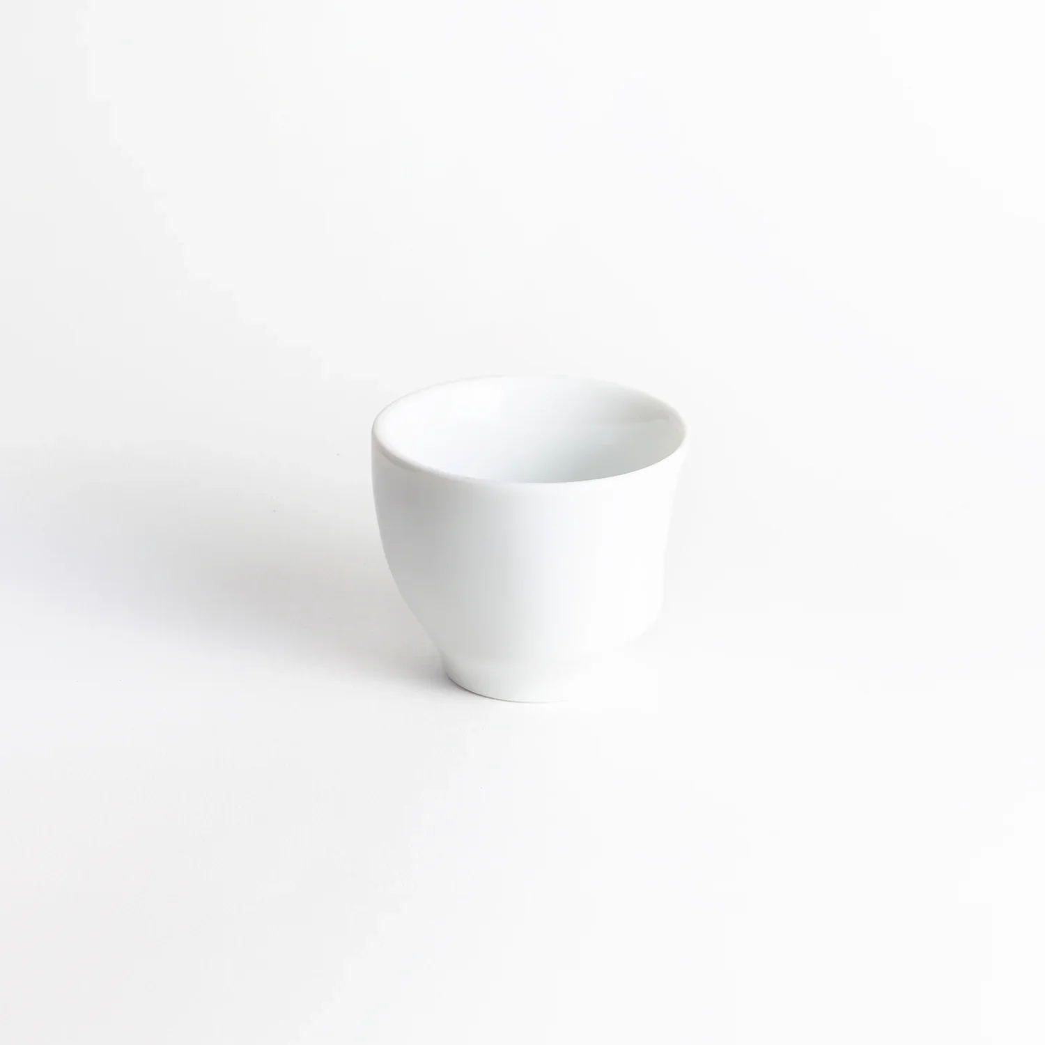 Origami_SensoryCupAsymmetrical_White_1c_5000x.webp