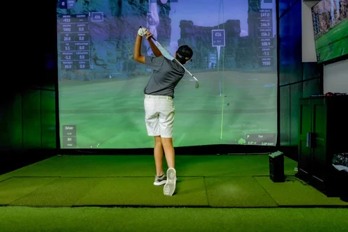 Level Up Golf - Photo 2