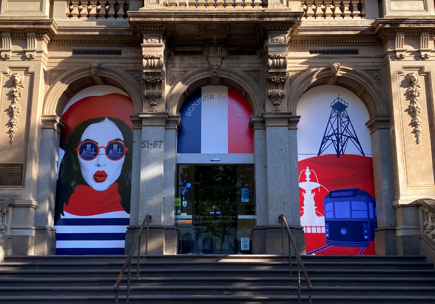 Bonjour Bendigo Visitor Centre Window Decal