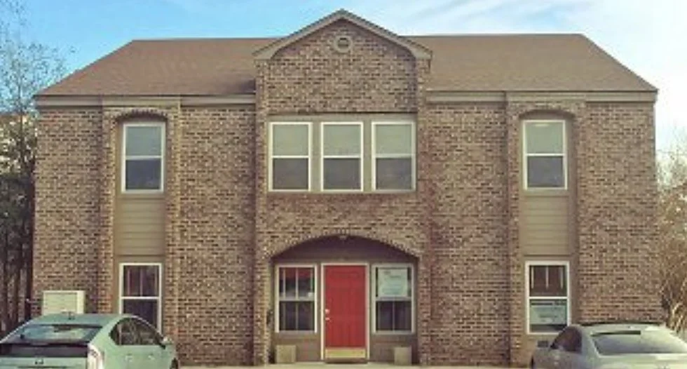 Exterior view of the Luminous Evaluations office location in Myrtle Beach, South Carolina