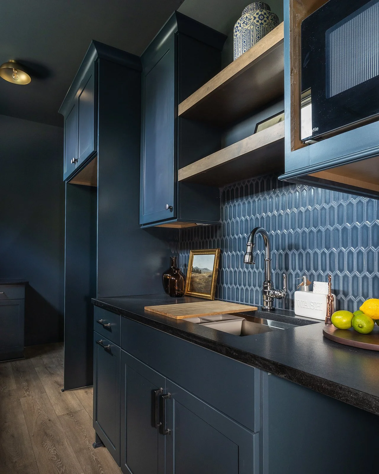 869 Canter Way - Restore Build & Design-54.jpg