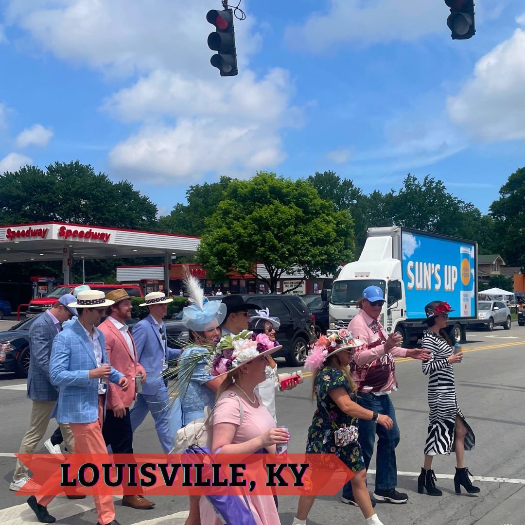 While the ponies were racing on Saturday at the @kentuckyderby 🐎, the sun was shining ☀️ with @highnoonsunsips rolling around the events! 

#kentuckyderby #highnoon #doitoutdoorsmedia #mobilebillboards #ooh #oohmedia #oohadvertising #oohads #adverti