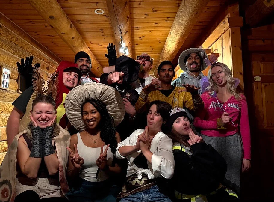 Halloween Cabin Trip! 🎃 From post-hike carrot + mayo + peanut butter to a murder mystery in the cabin, UOOC enjoyed a spooky weekend away. 🌲We cheered on the Blue Jays and took some cold dips in the lake. ❄️ Thanks for everyone who came out!