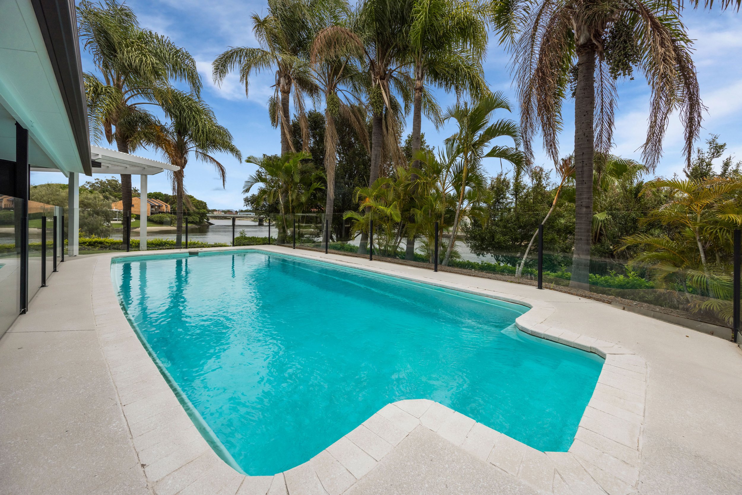 PRINT_17-Helen-Court--Broadbeach-Waters-2_18.jpeg