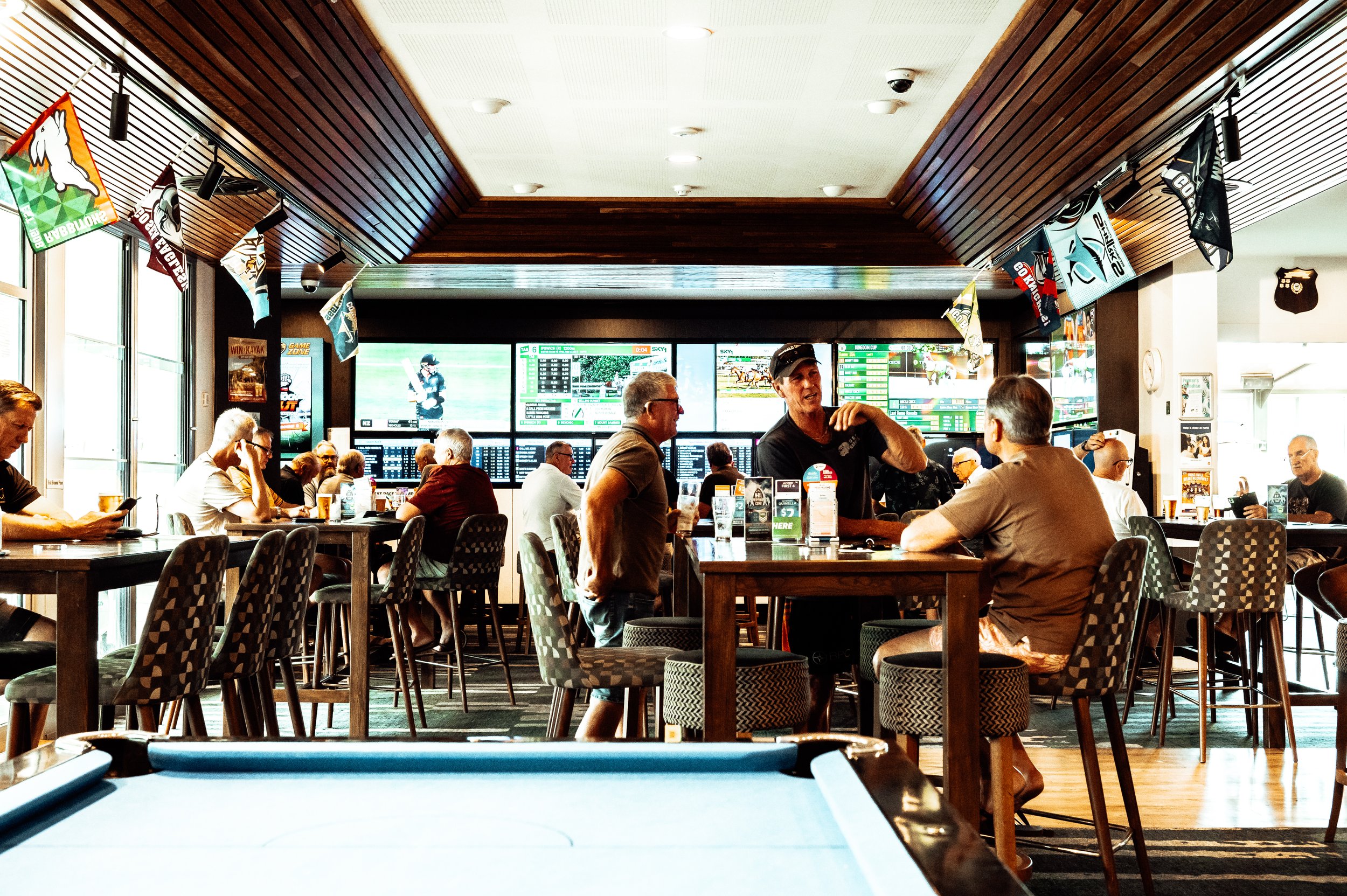 Contact — Tacking Point Tavern