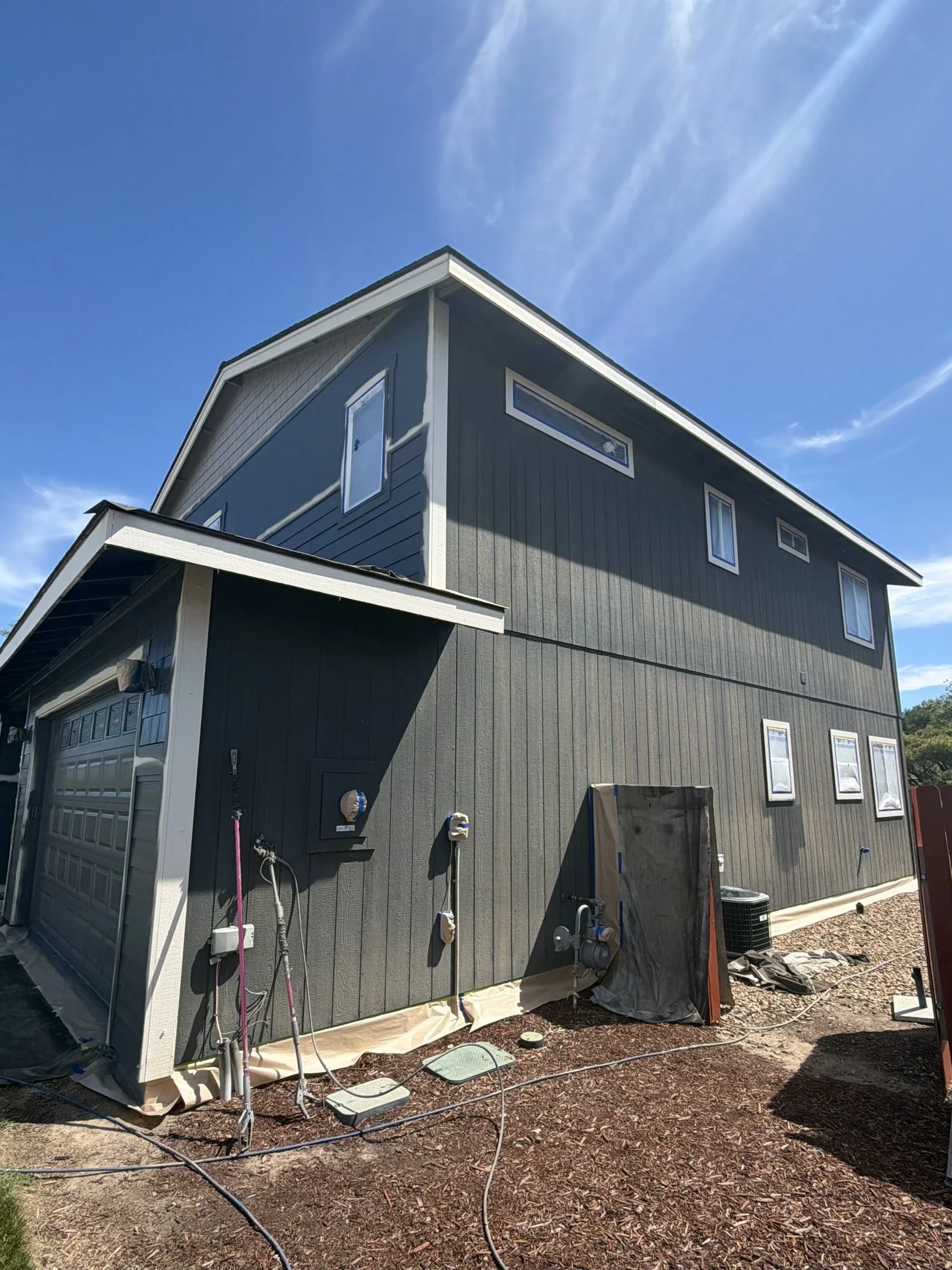 before-01-faded-chalky-exterior.jpg