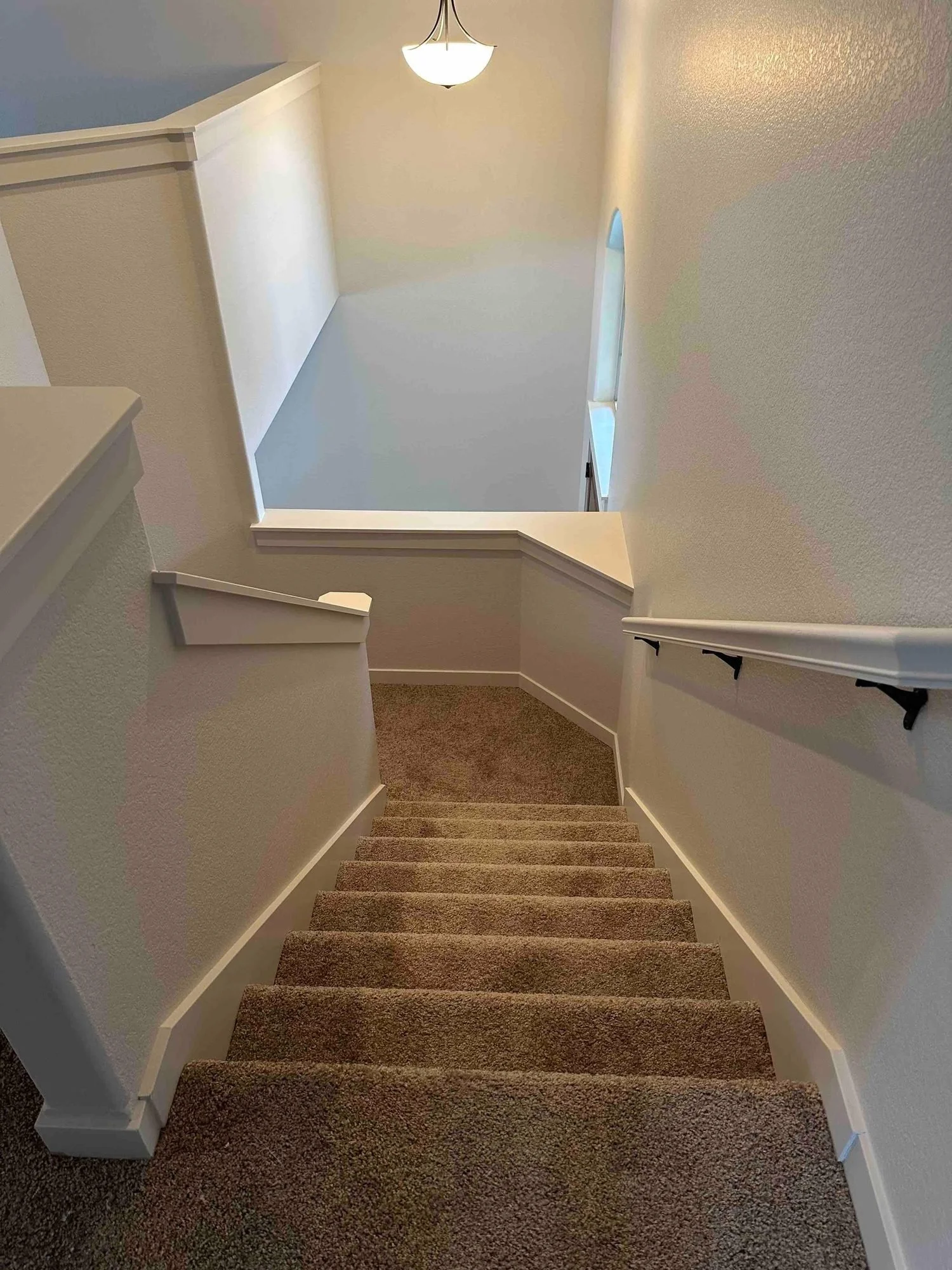 White interior repaint in Sisters Oregon