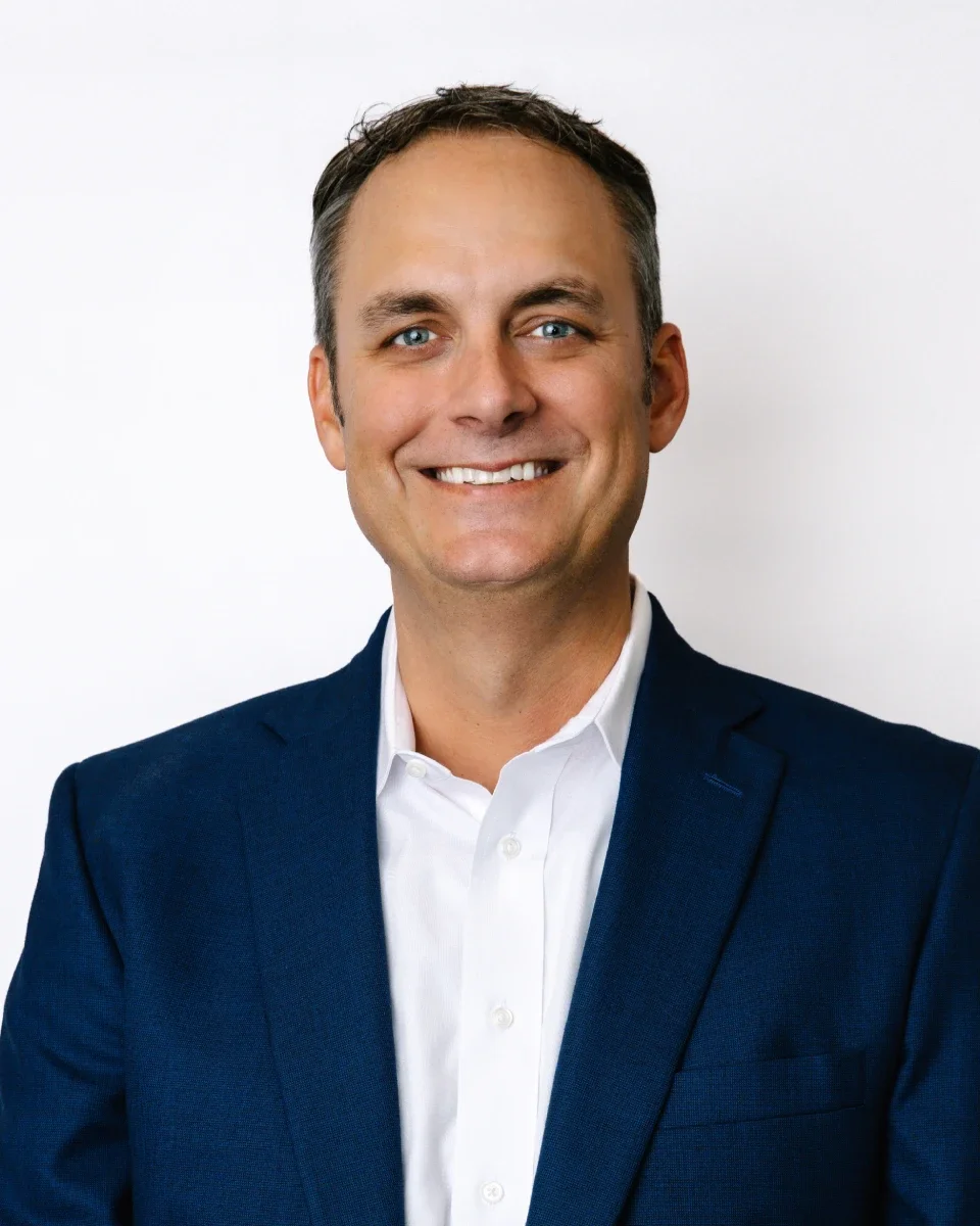 Headshot of Chris Bentley