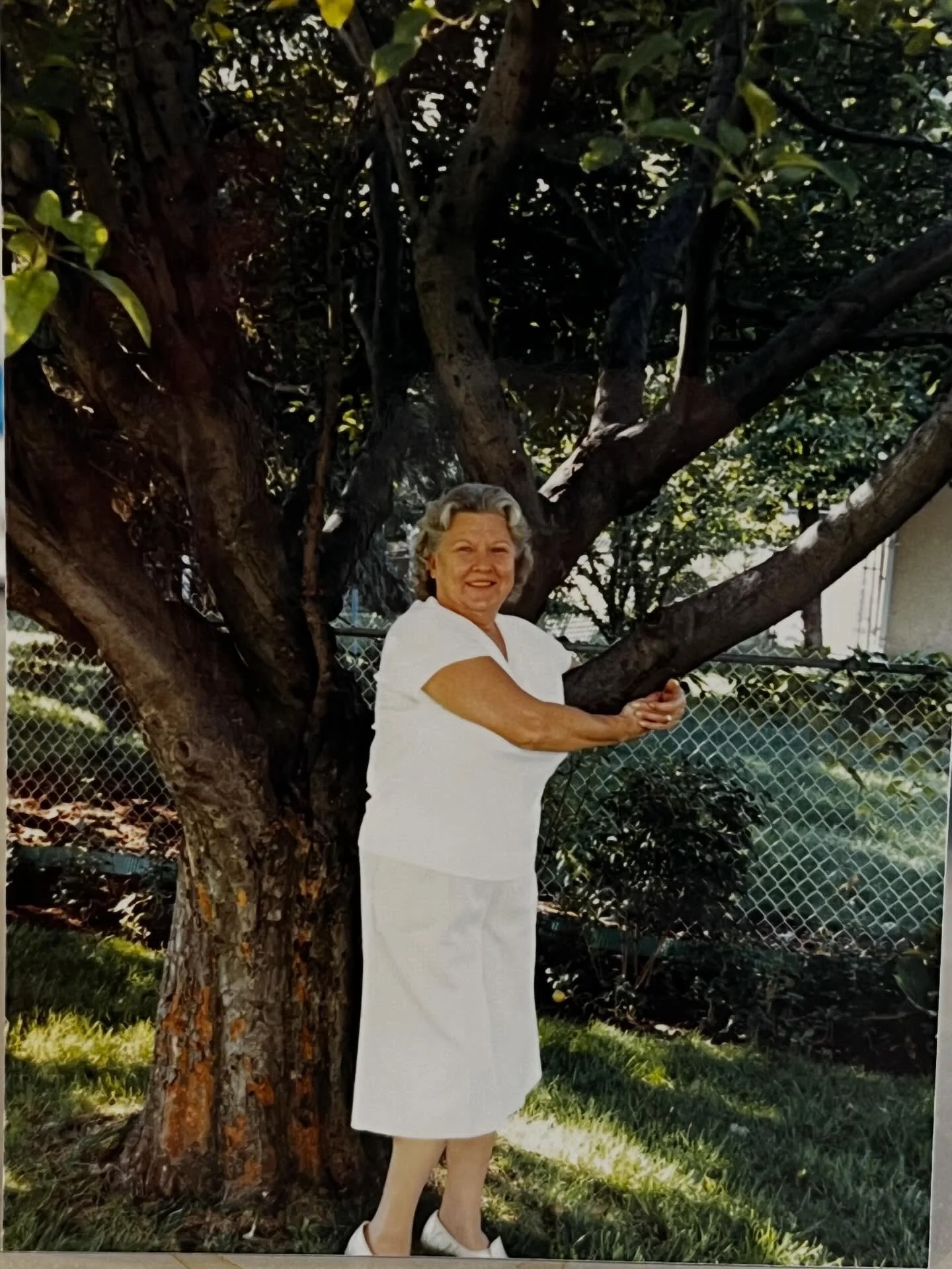 My grandma, Tillie, would have been 105 today! Happy birthday, grandma &amp; thank you for passing down your love of plants, flowers &amp; gardening to me. 🩷🌷🩷
.
.
. 
#tilliesflowerfarm