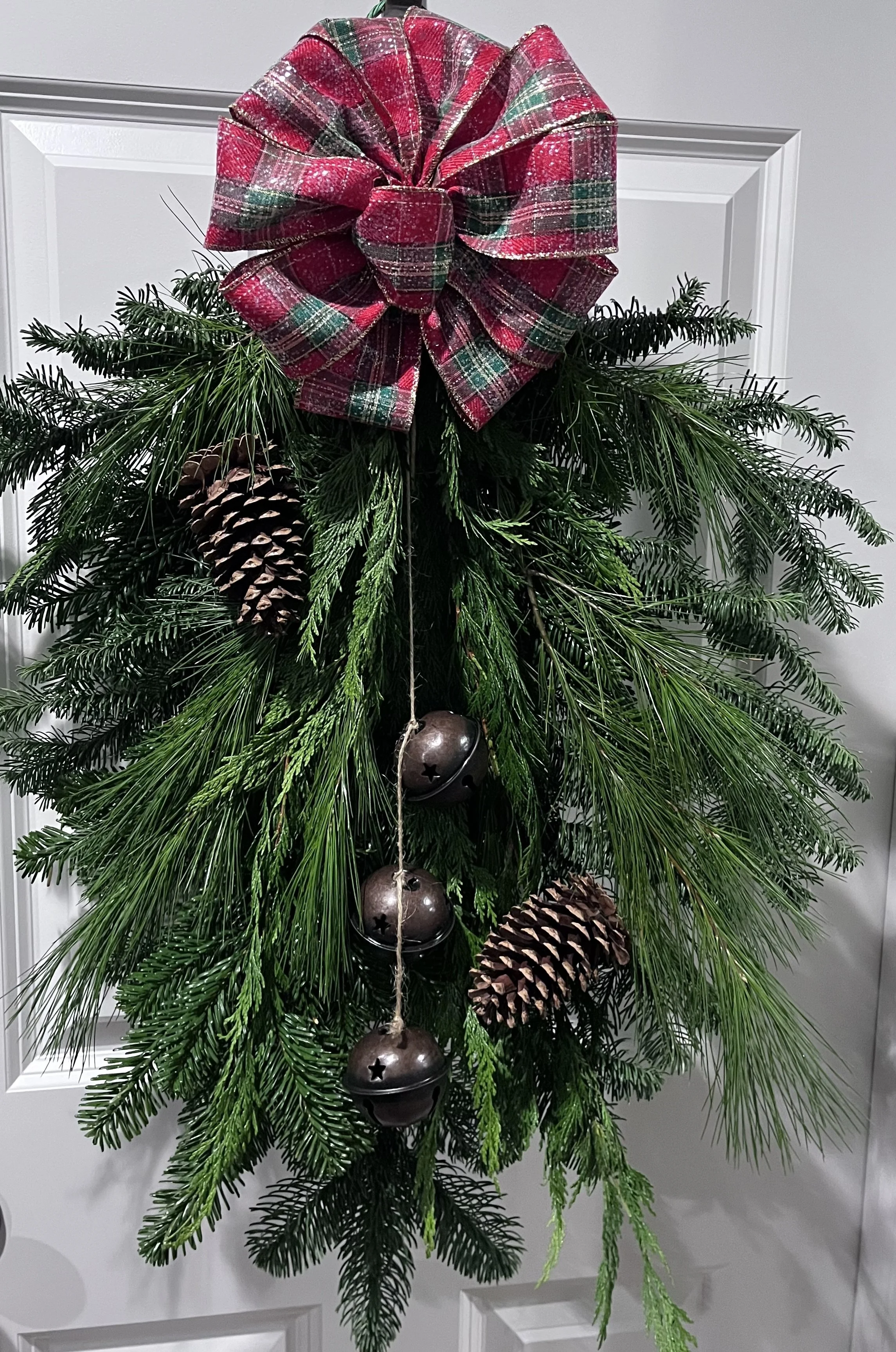 December 4: Door Swag Workshop at Vida Voyager