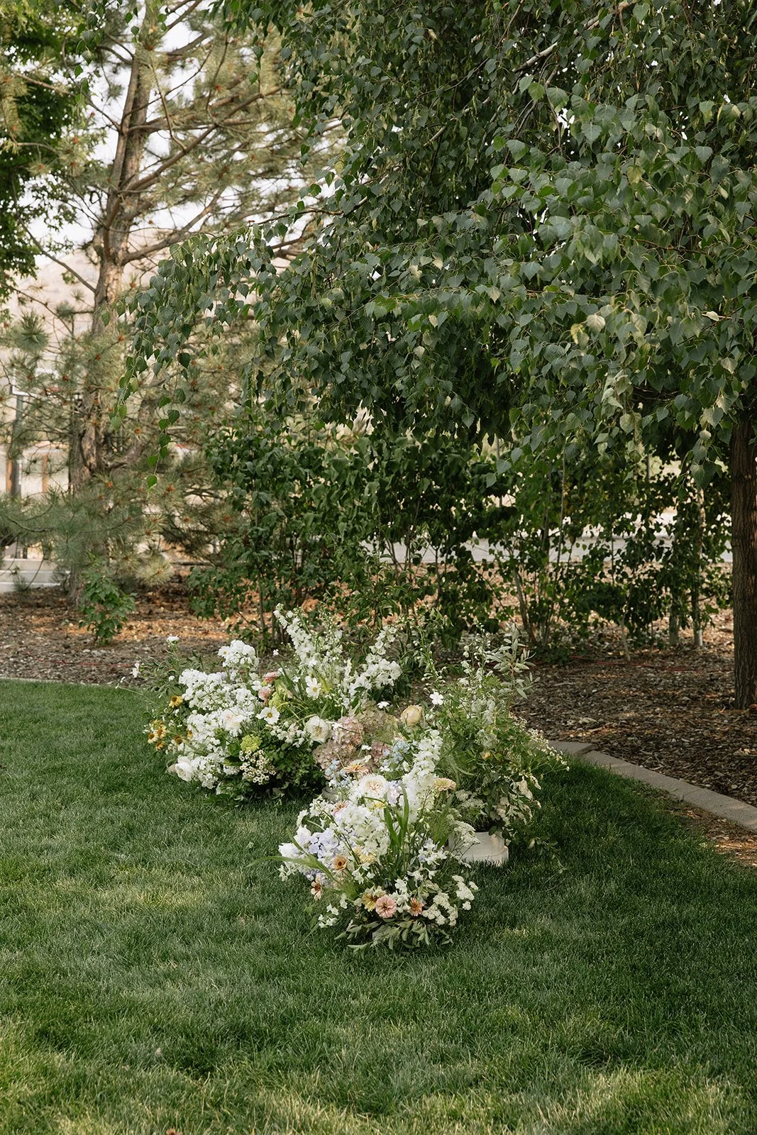 carissa&blake_whitebarnweddings_emmetidaho_weddingphotographer_idahowedding_july2024-9565_websize 3.JPG