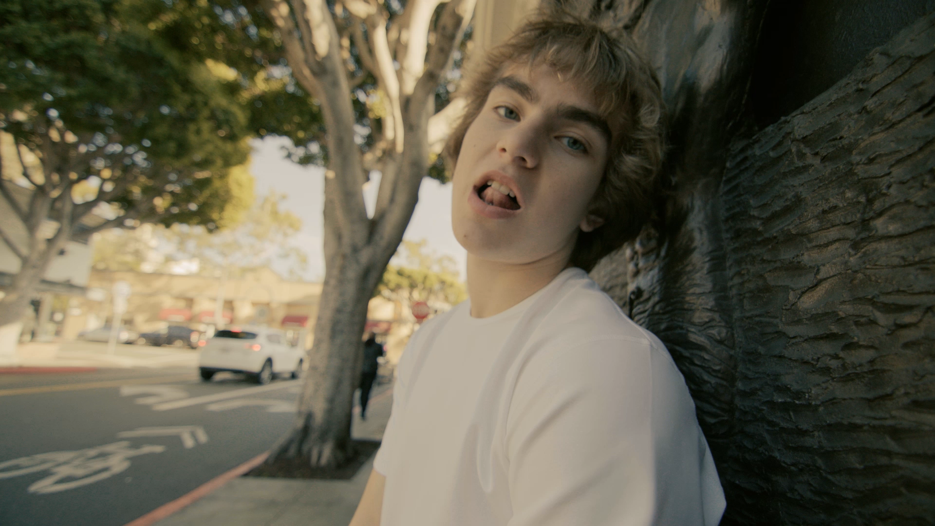 orbitcut2.00_03_03_22.Still005.png