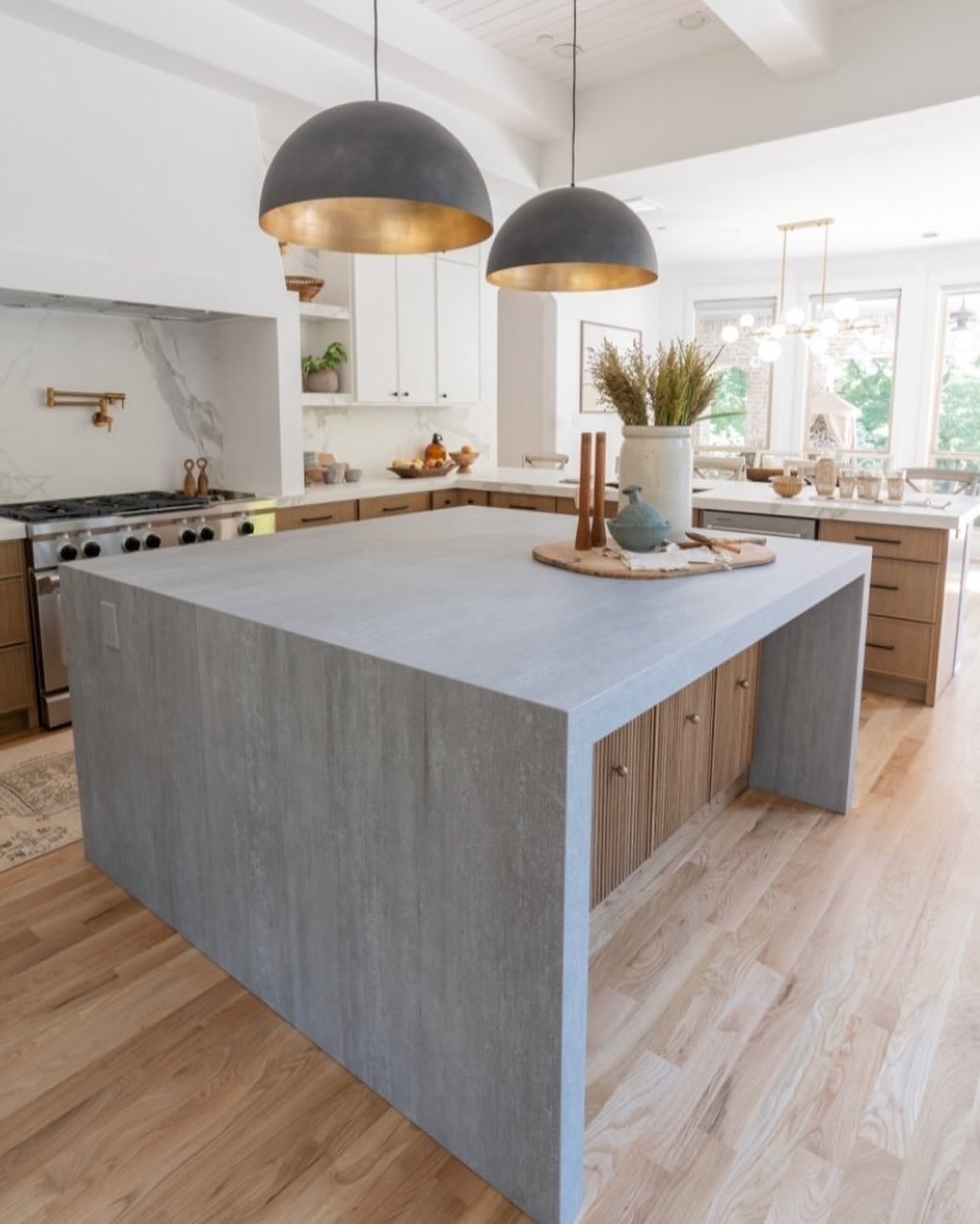 Fun news, we were featured by The Spruce in a recent article! We shared our favorite tips on how to refresh your kitchen countertops with simple changes that make a big difference and give your space a whole new look. Head to stories to discover how 