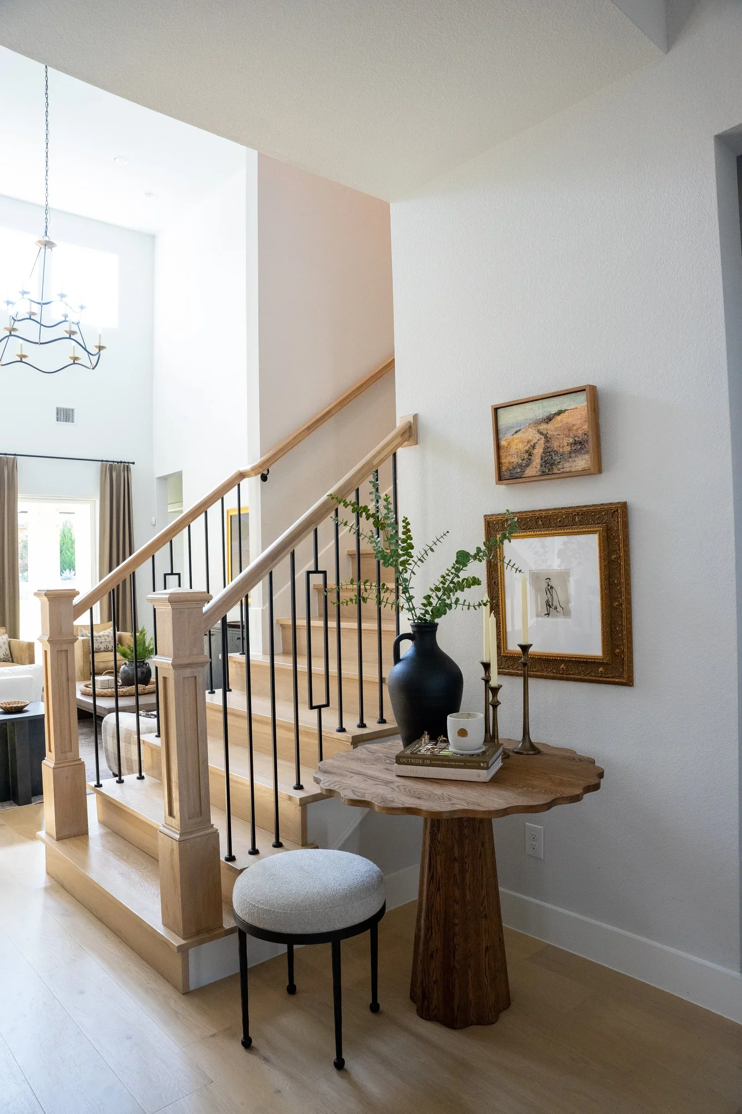 entryway-4.jpg.webp