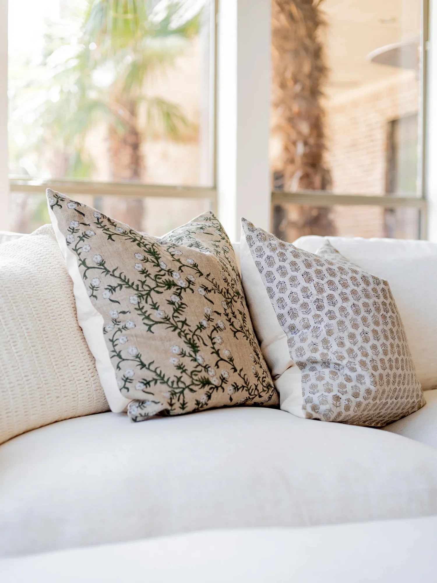 Riders_Living_Room_Area-5+(1)-min.jpg.webp