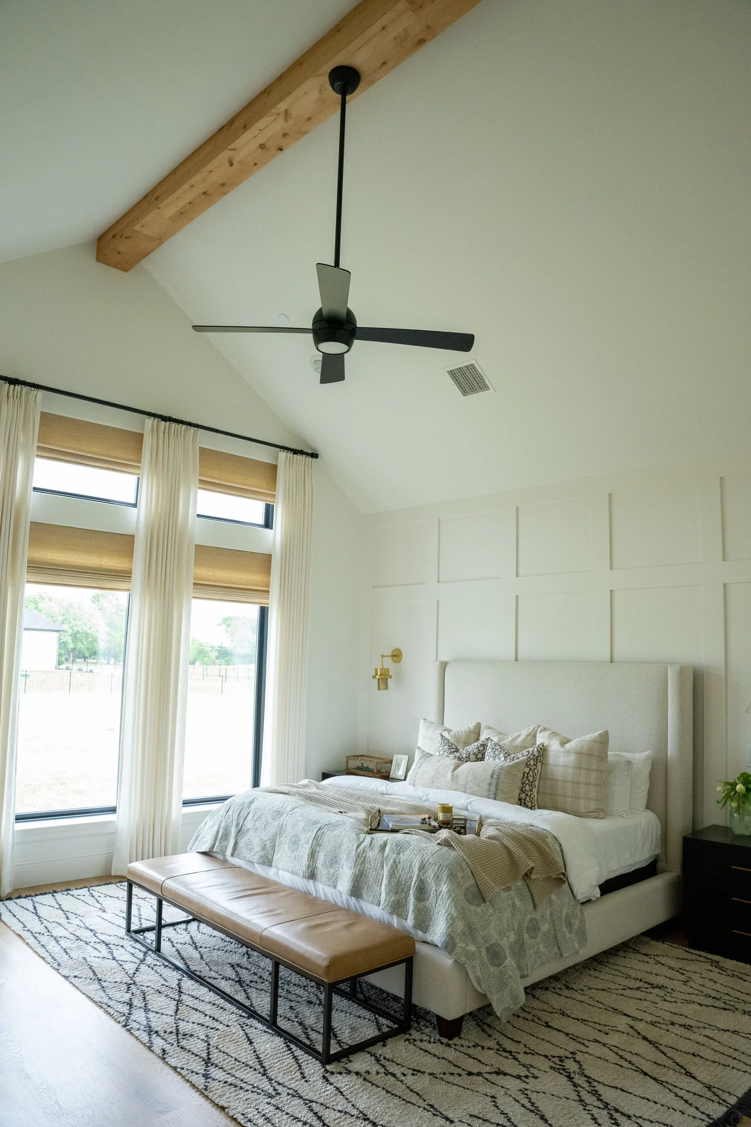primaryroom-2.jpg.webp